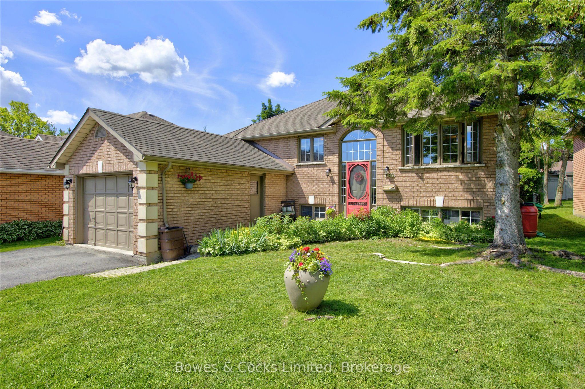 699 Fortye Drive, Peterborough, ON K9K 2G4 photo 3