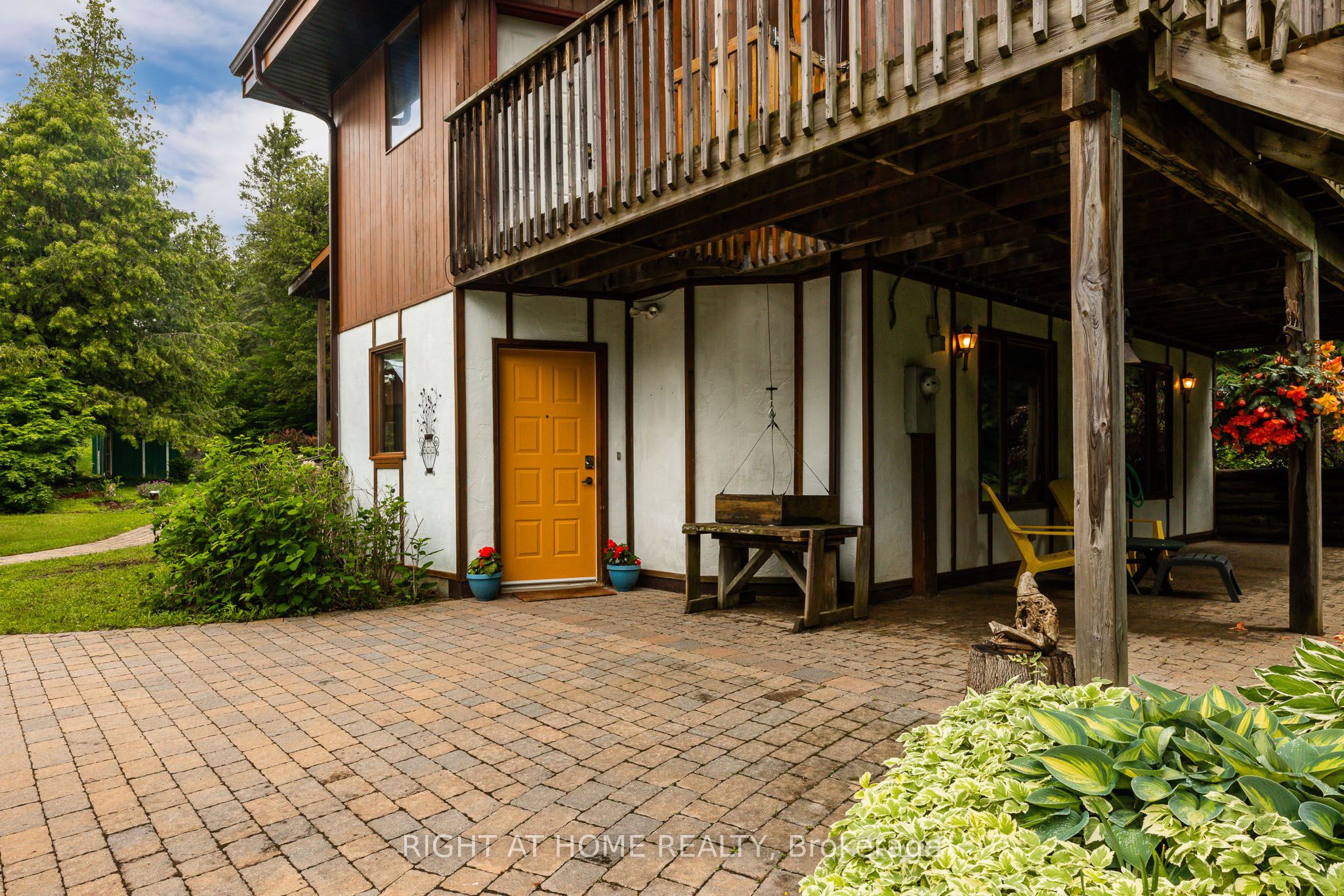 1828 Burnt Lands Road, Carp - Huntley Ward, ON K0A 1L0 photo 3