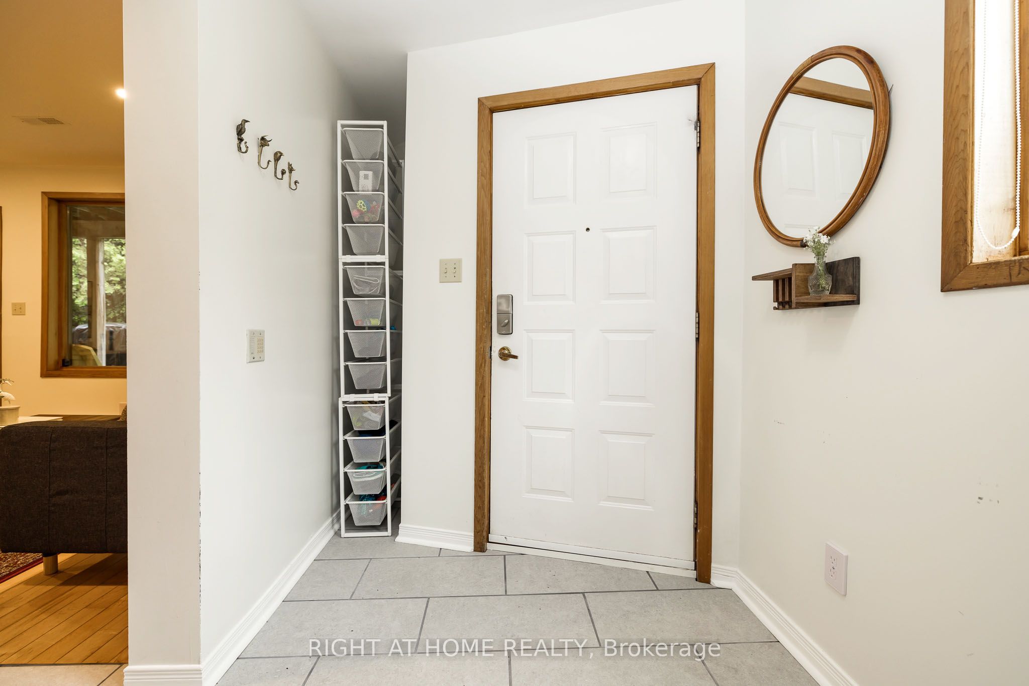 1828 Burnt Lands Road, Carp - Huntley Ward, ON K0A 1L0 photo 4