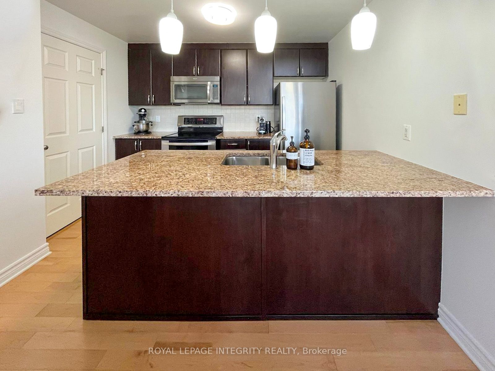 105 Fraser Fields Way K, Barrhaven, ON K2J 5V1 photo 4