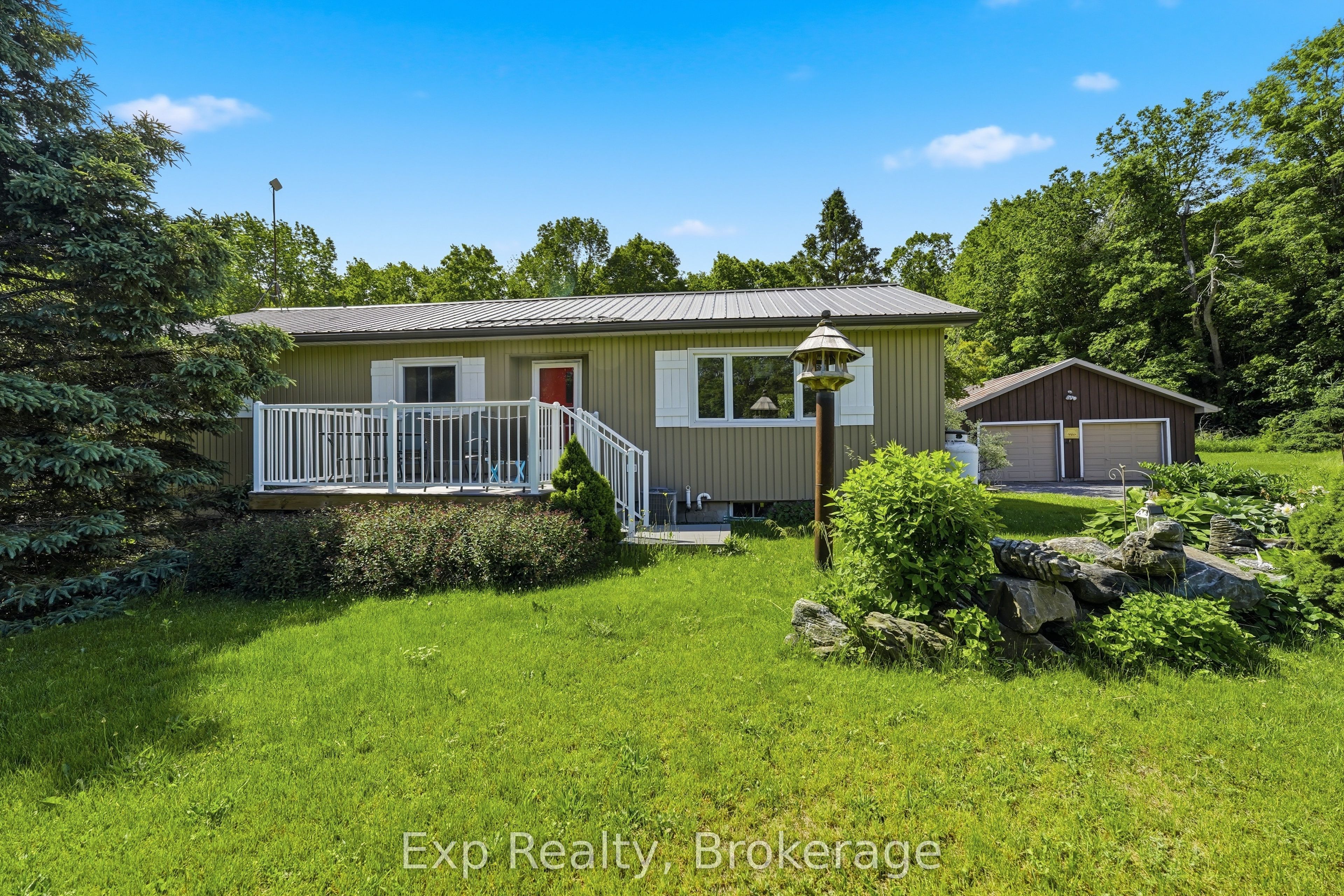 190 Beaver Creek Road, Marmora and Lake, ON K0K 2M0