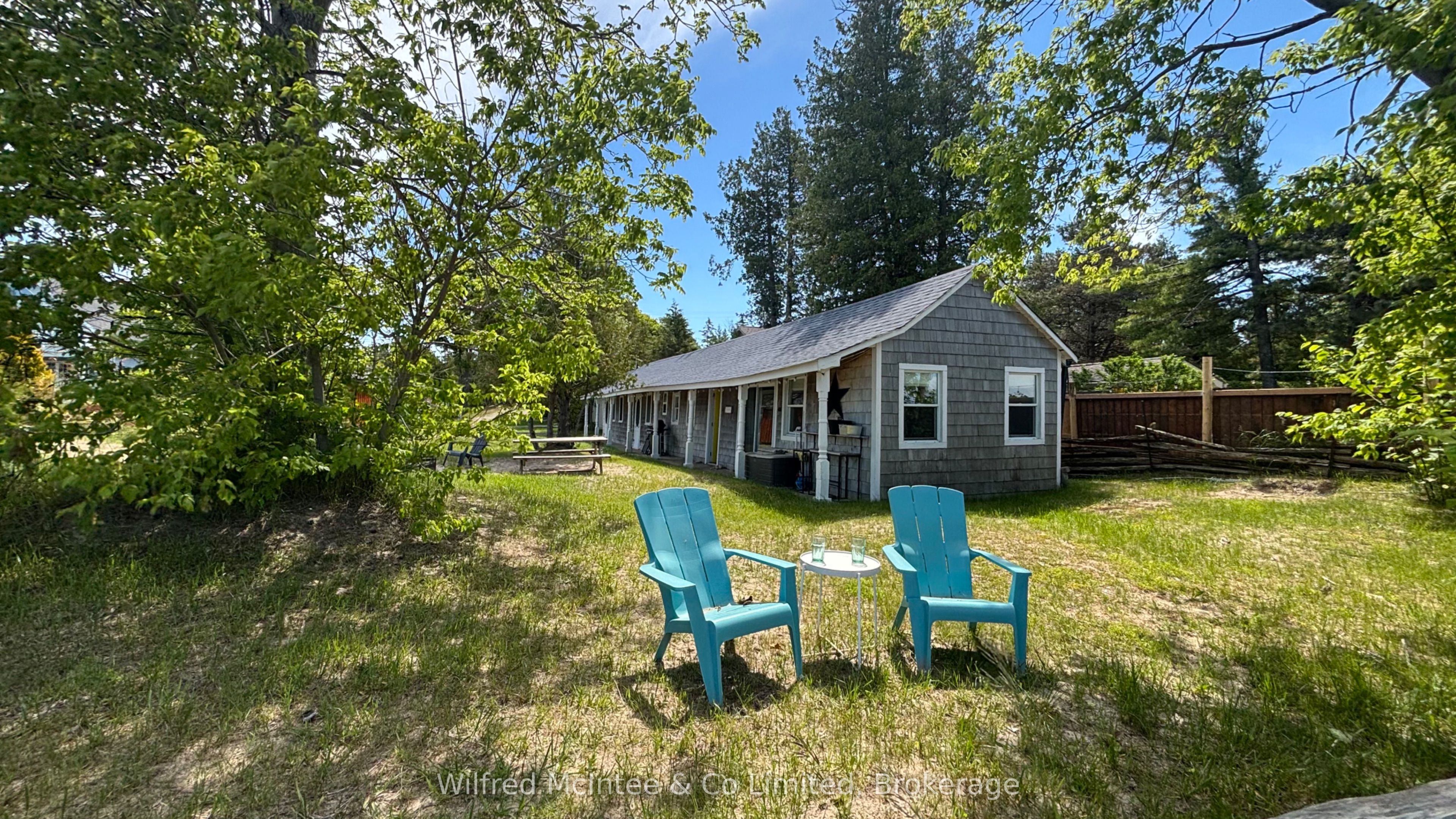 105 5TH Avenue S, Native Leased Lands, ON N0H 2L0 photo 2