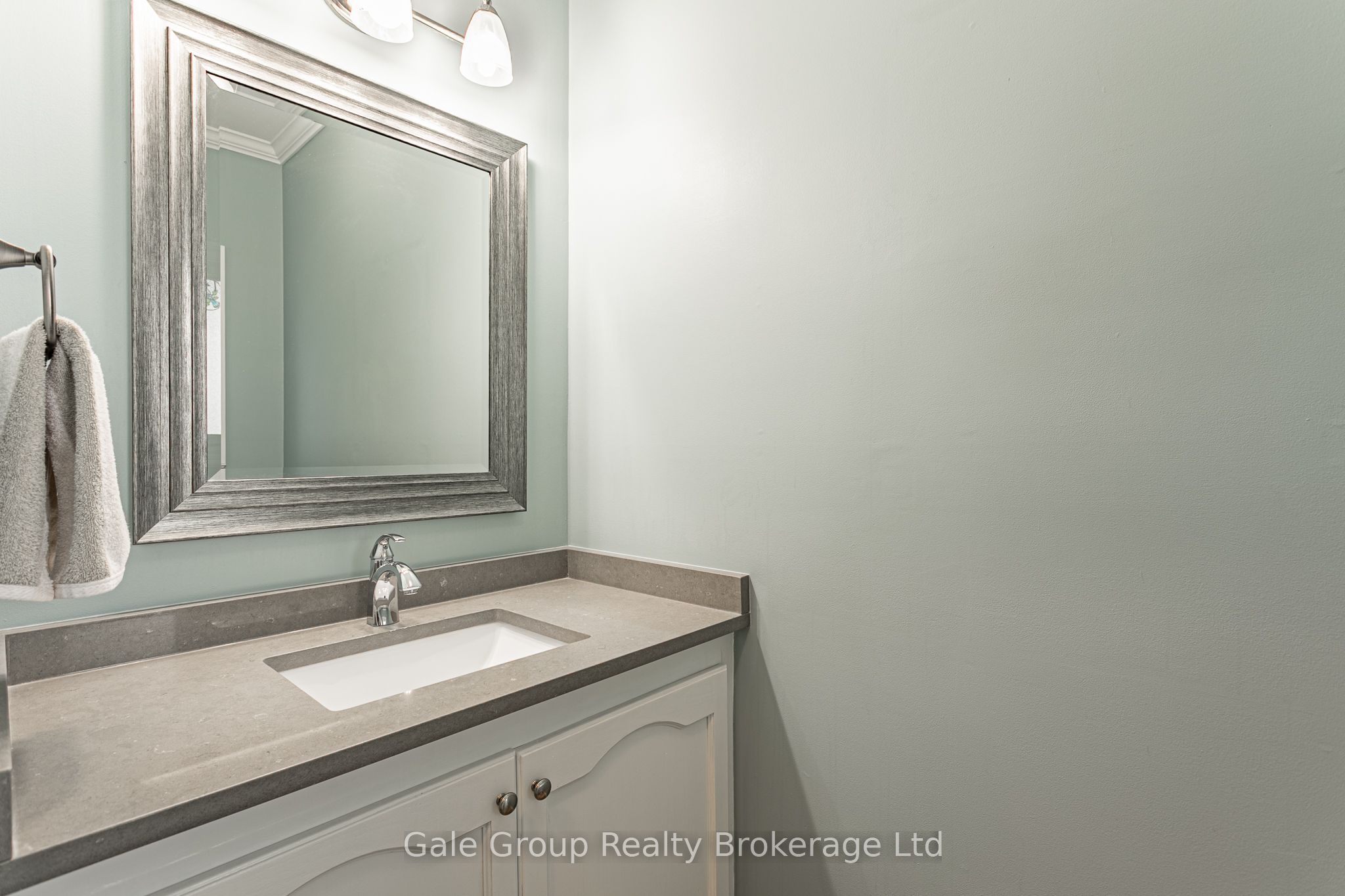 94 Greentrail Drive, Hamilton, ON L0R 1W0 photo 5