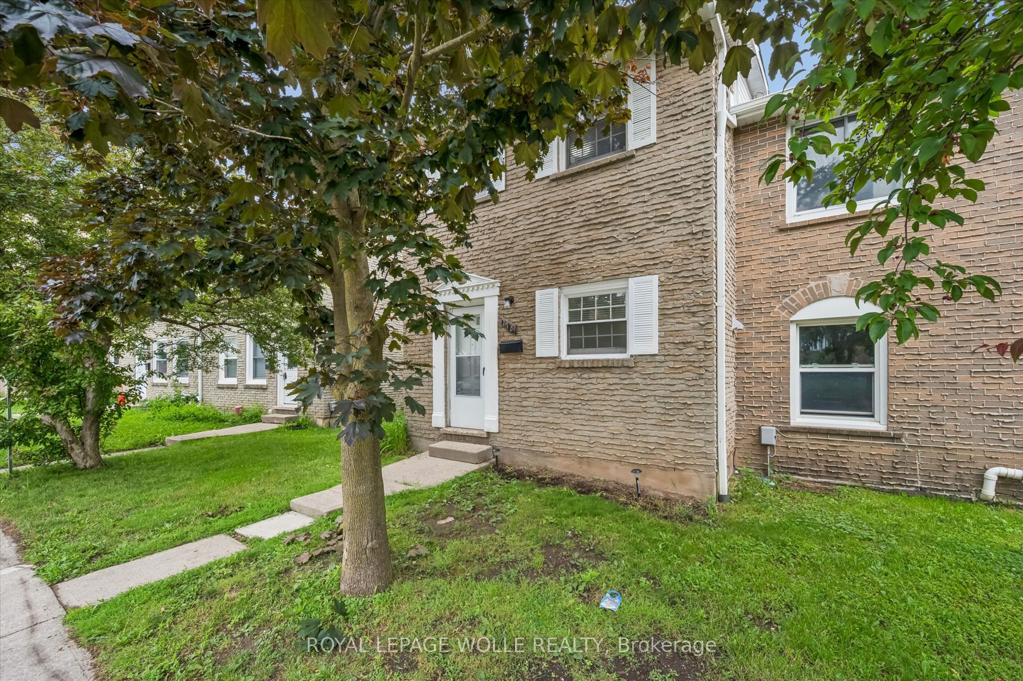 178 Westcourt Place, Waterloo, ON N2L 2R7 photo 3