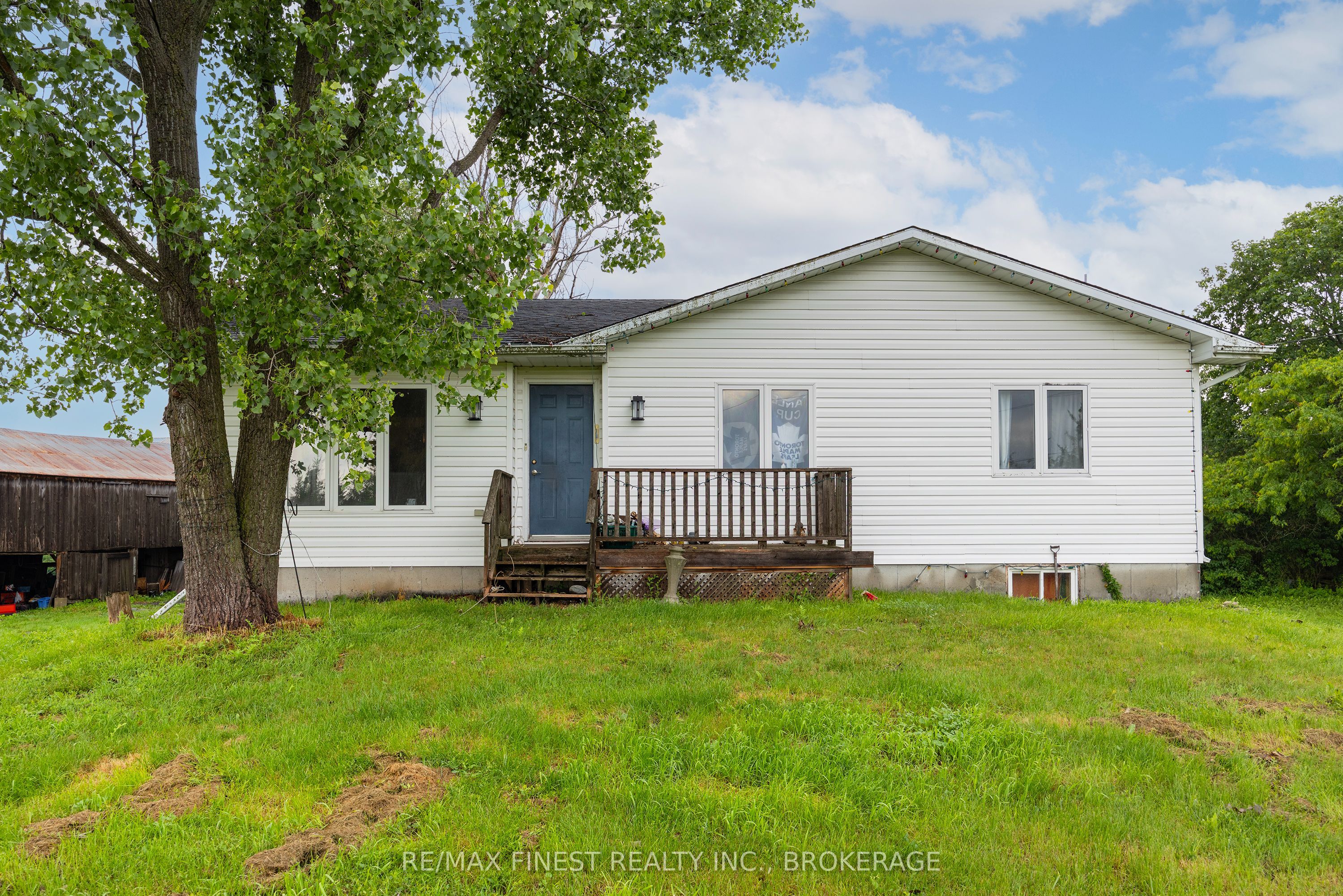 697 Hinch Road, Stone Mills, ON K0K 2S0 photo 2