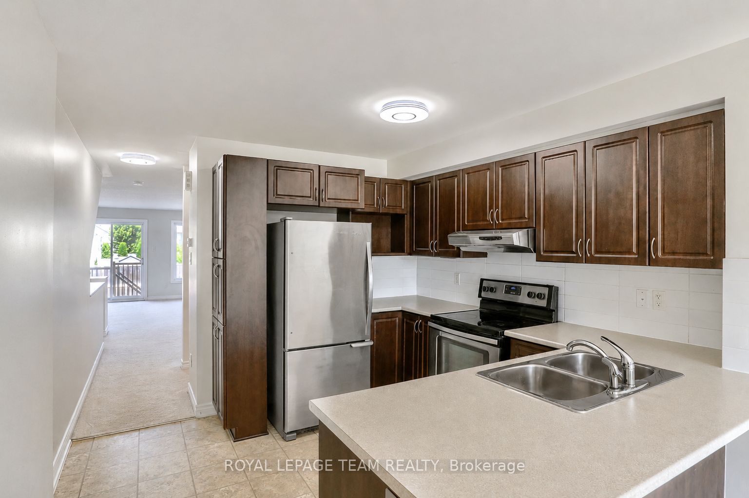 629A Chapman Mills Drive, Barrhaven, ON K2J 5T1 photo 2