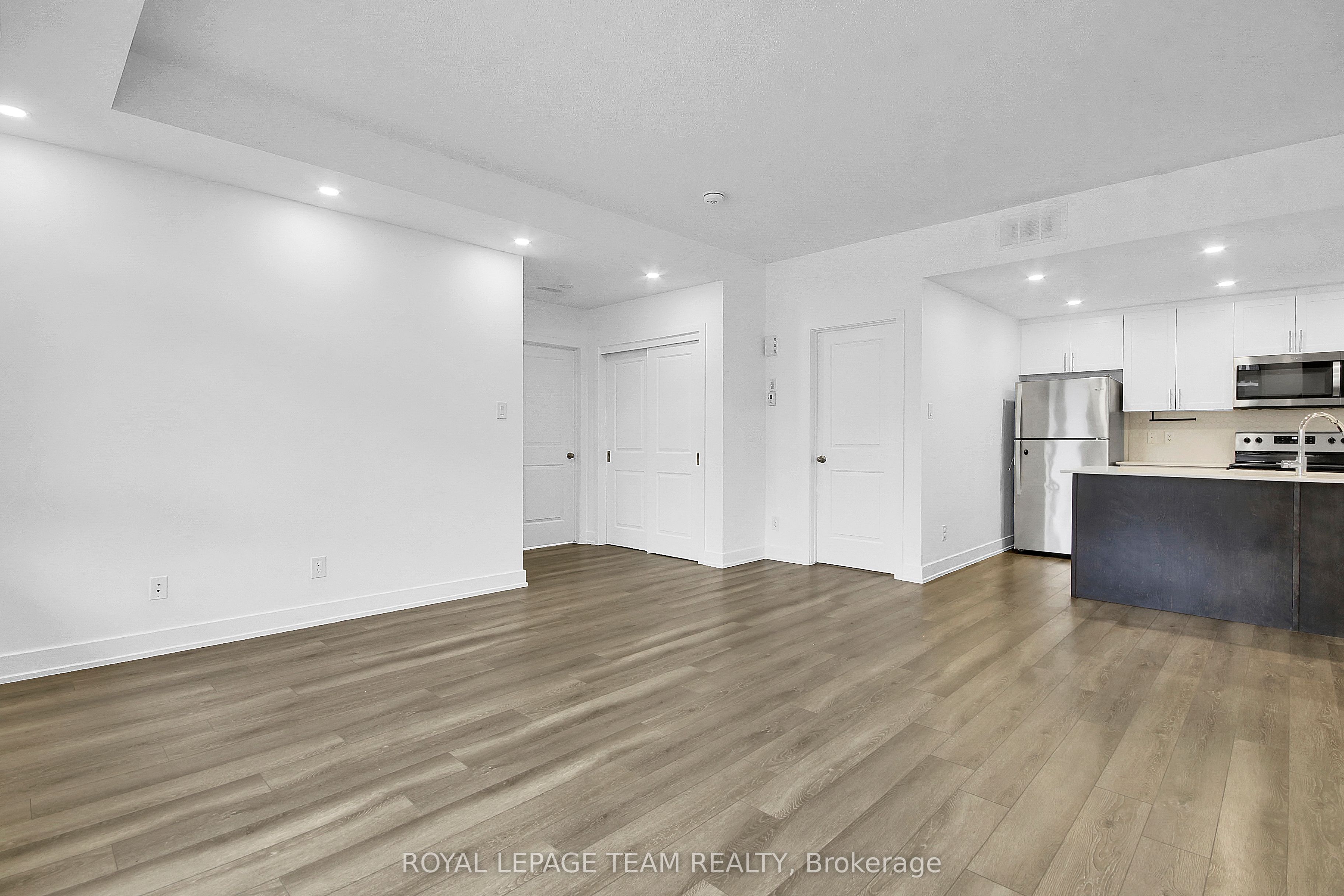 320 Tulum Crescent F, Kanata, ON K2S 0W1 photo 5