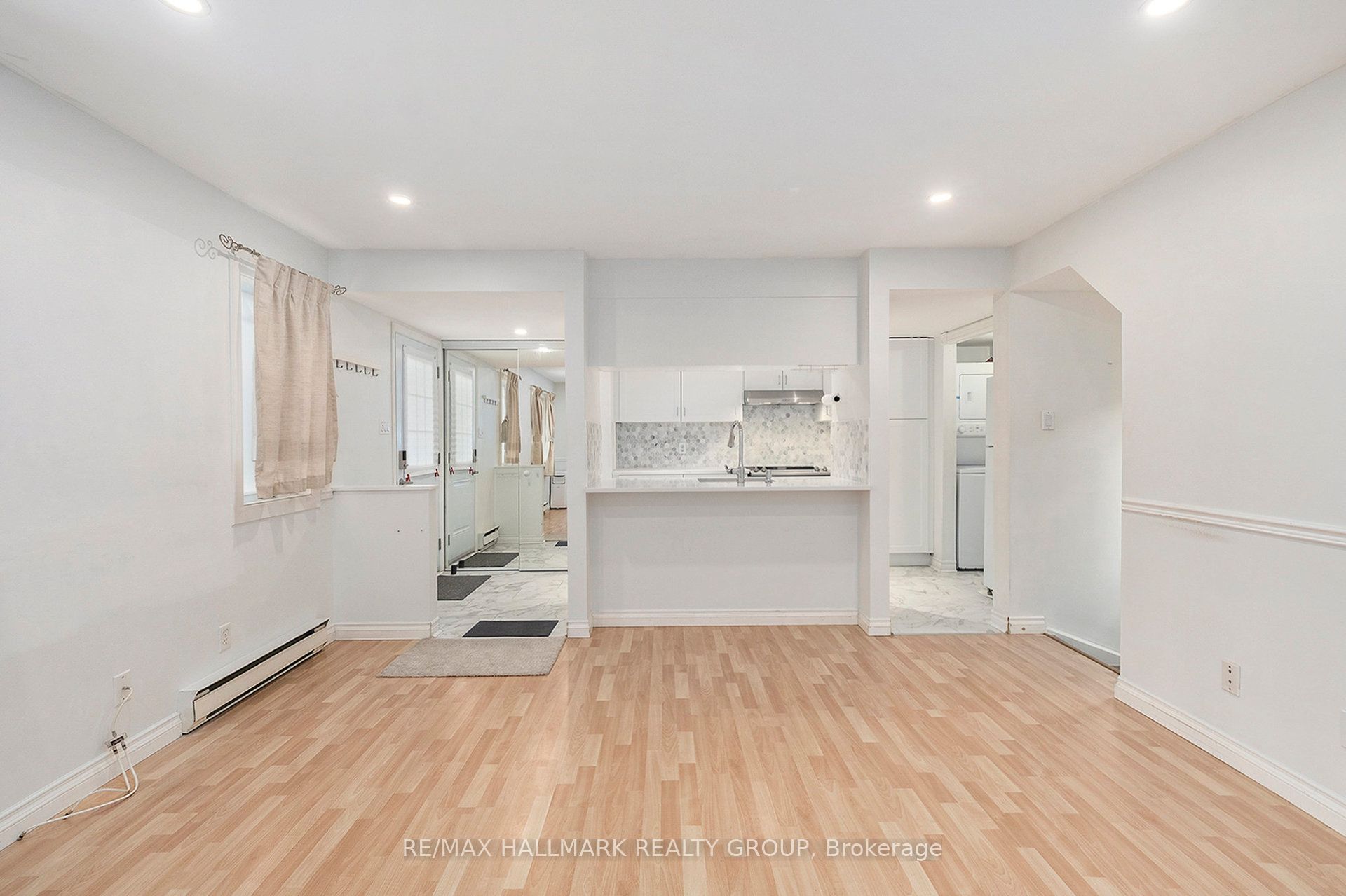 1204 Shillington Avenue 15, Carlington - Central Park, ON K1Z 7Z4 photo 3