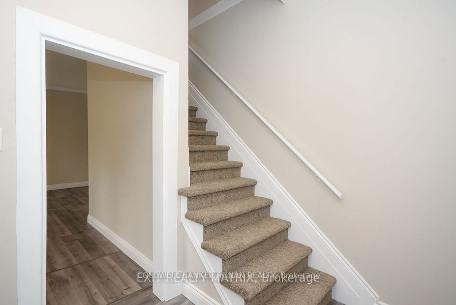 1429 Meadow Drive 2, Greely - Metcalfe - Osgoode - Vernon and Area, ON K4P 1B1 photo 4