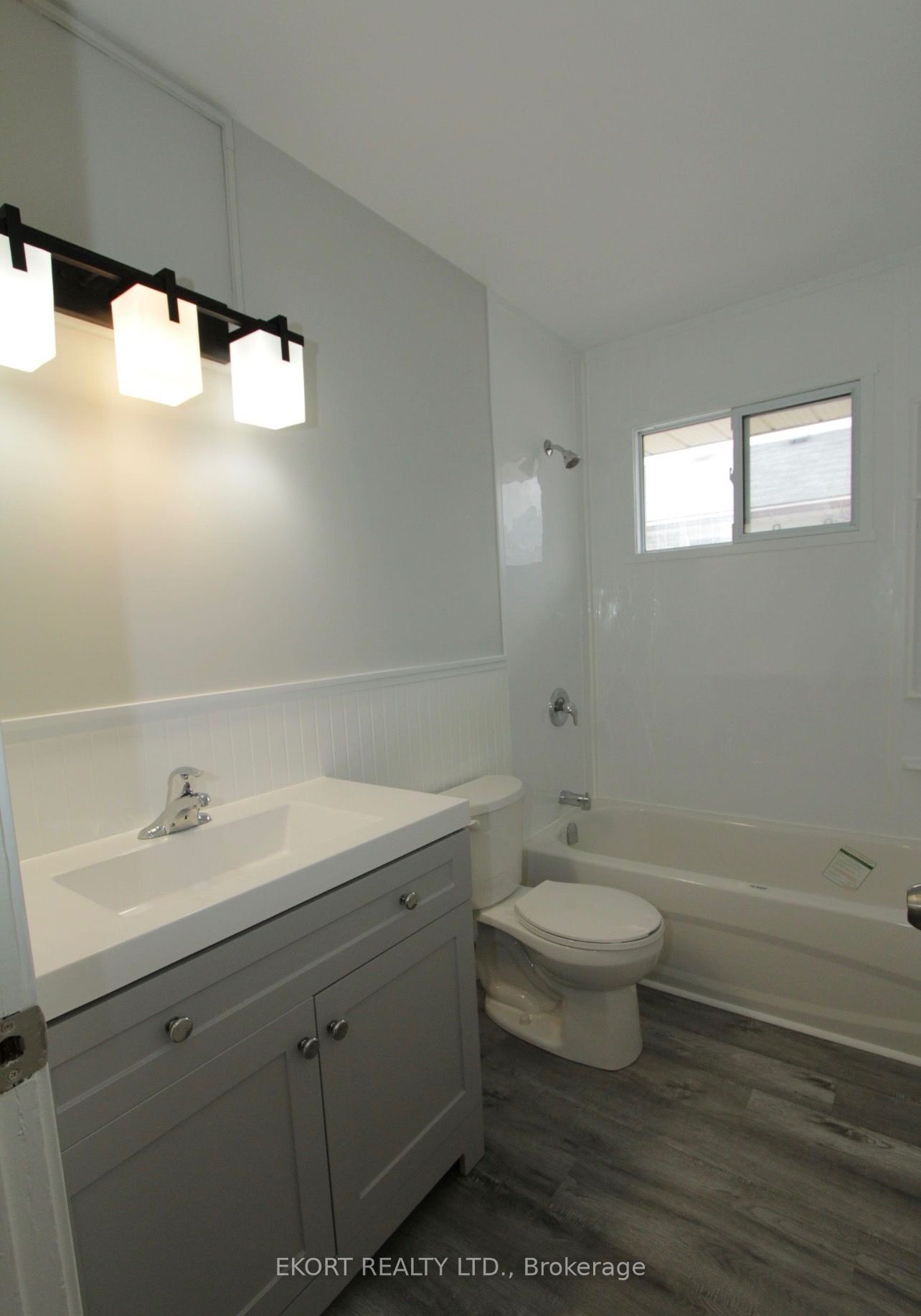 65 Stanley Street, Belleville, ON K8N 3Z8 photo 5