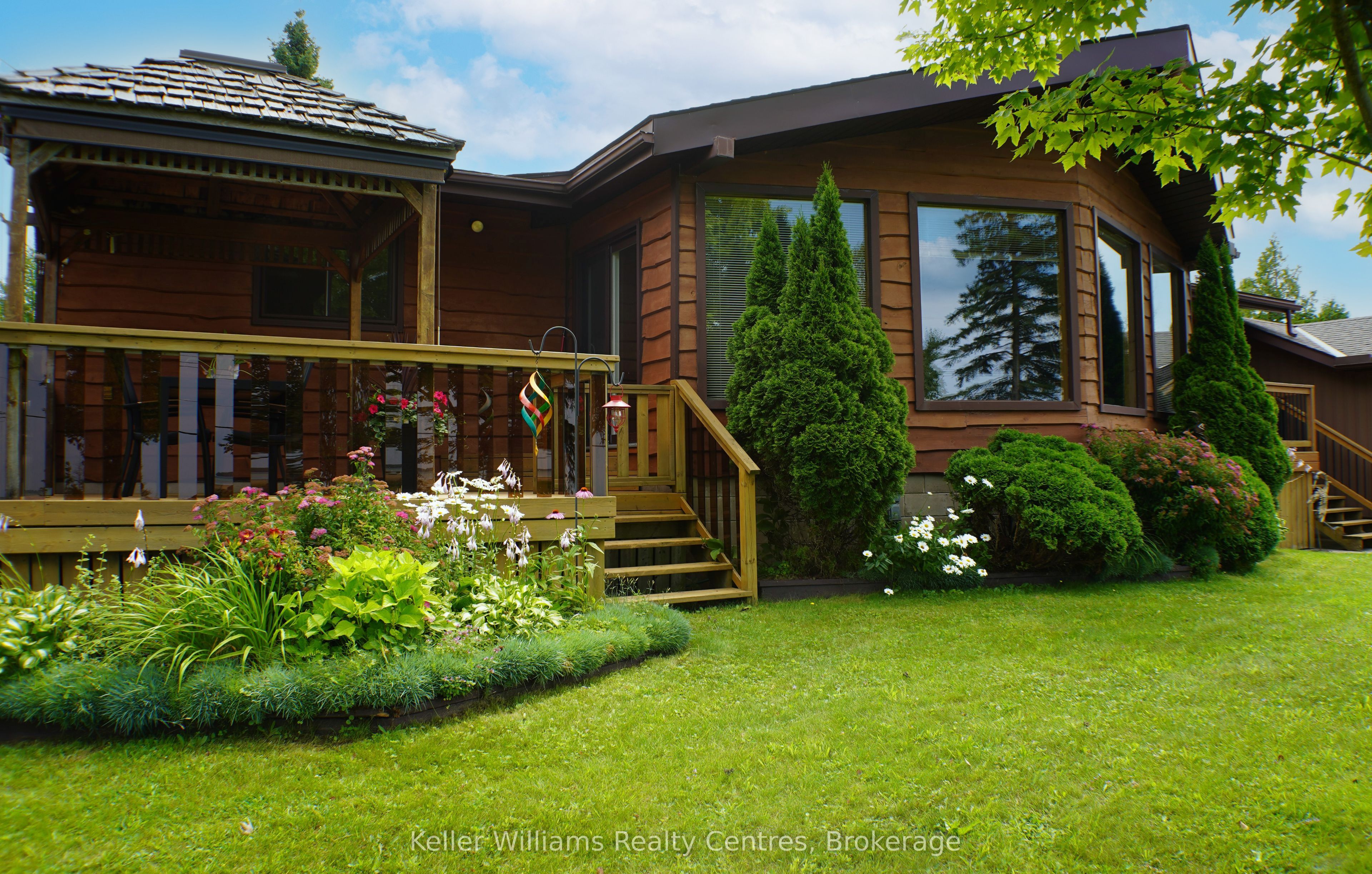 453 Shoreline Avenue, South Bruce Peninsula, ON N0H 2T0