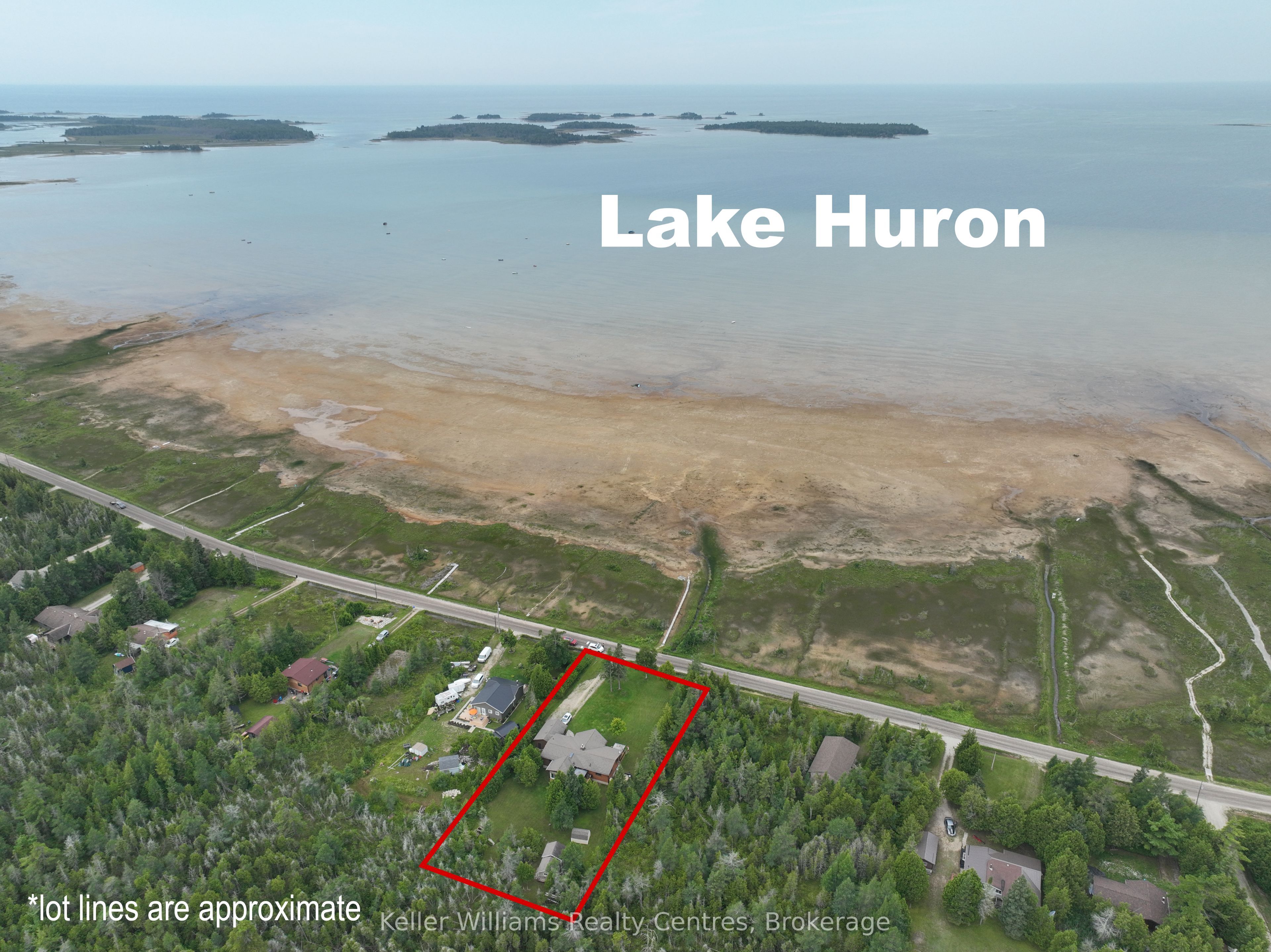 453 Shoreline Avenue, South Bruce Peninsula, ON N0H 2T0 photo 2