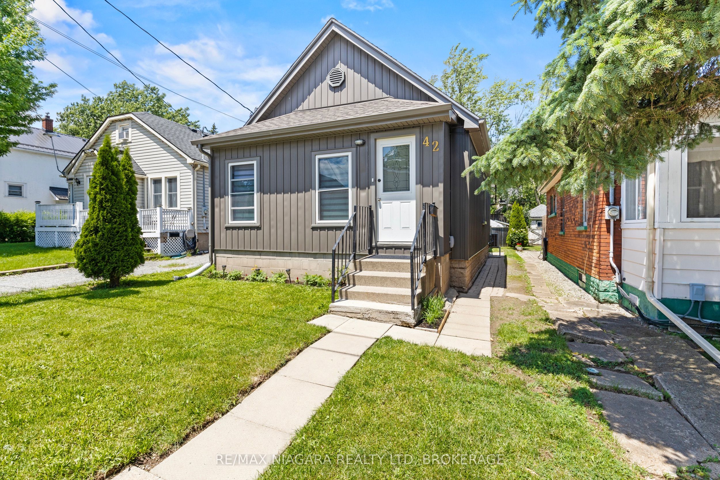 42 Mccormick Street, Welland, ON L3C 4L9 photo 2