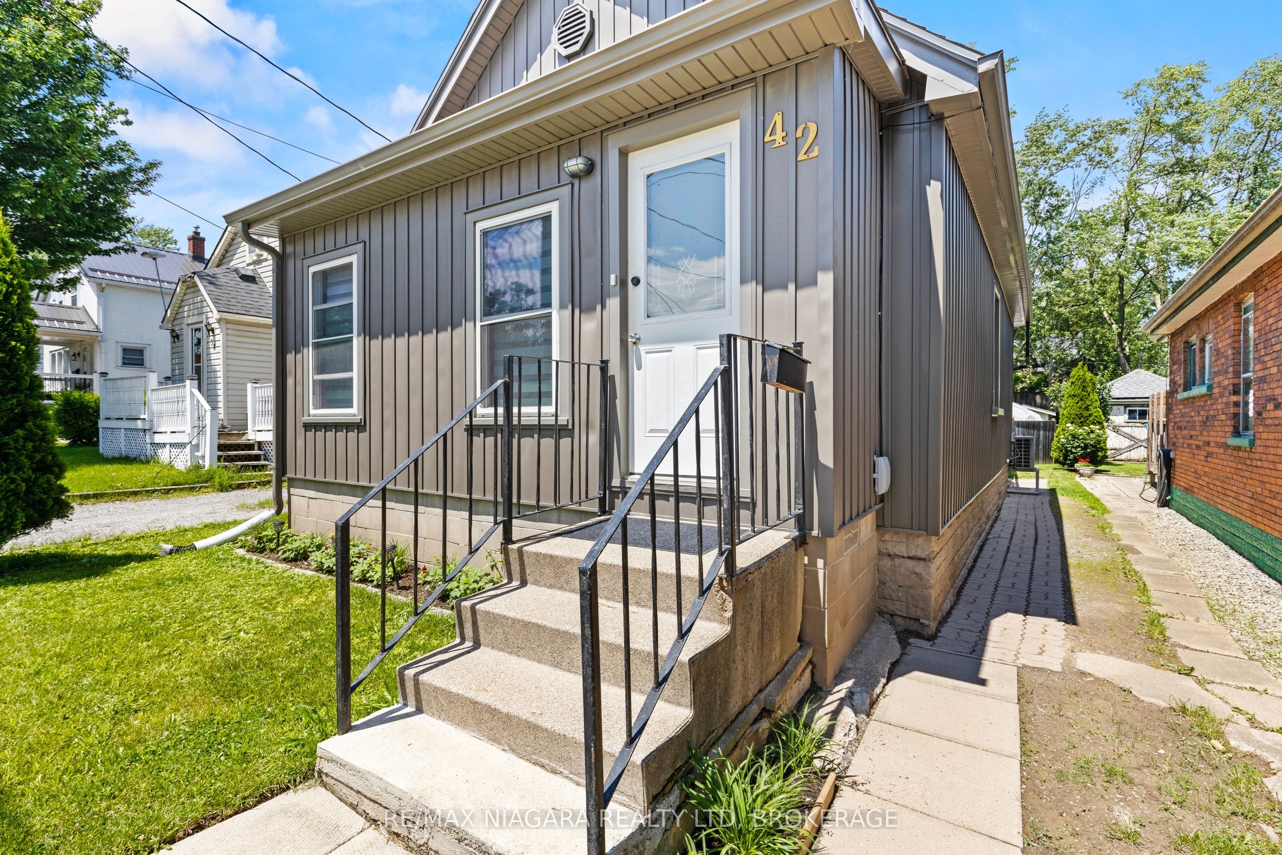 42 Mccormick Street, Welland, ON L3C 4L9 photo 4