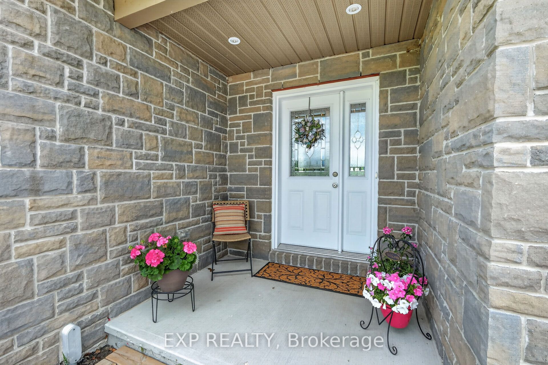 331 Dean Ridge Road, Drummond/North Elmsley, ON K7C 0E1 photo 2