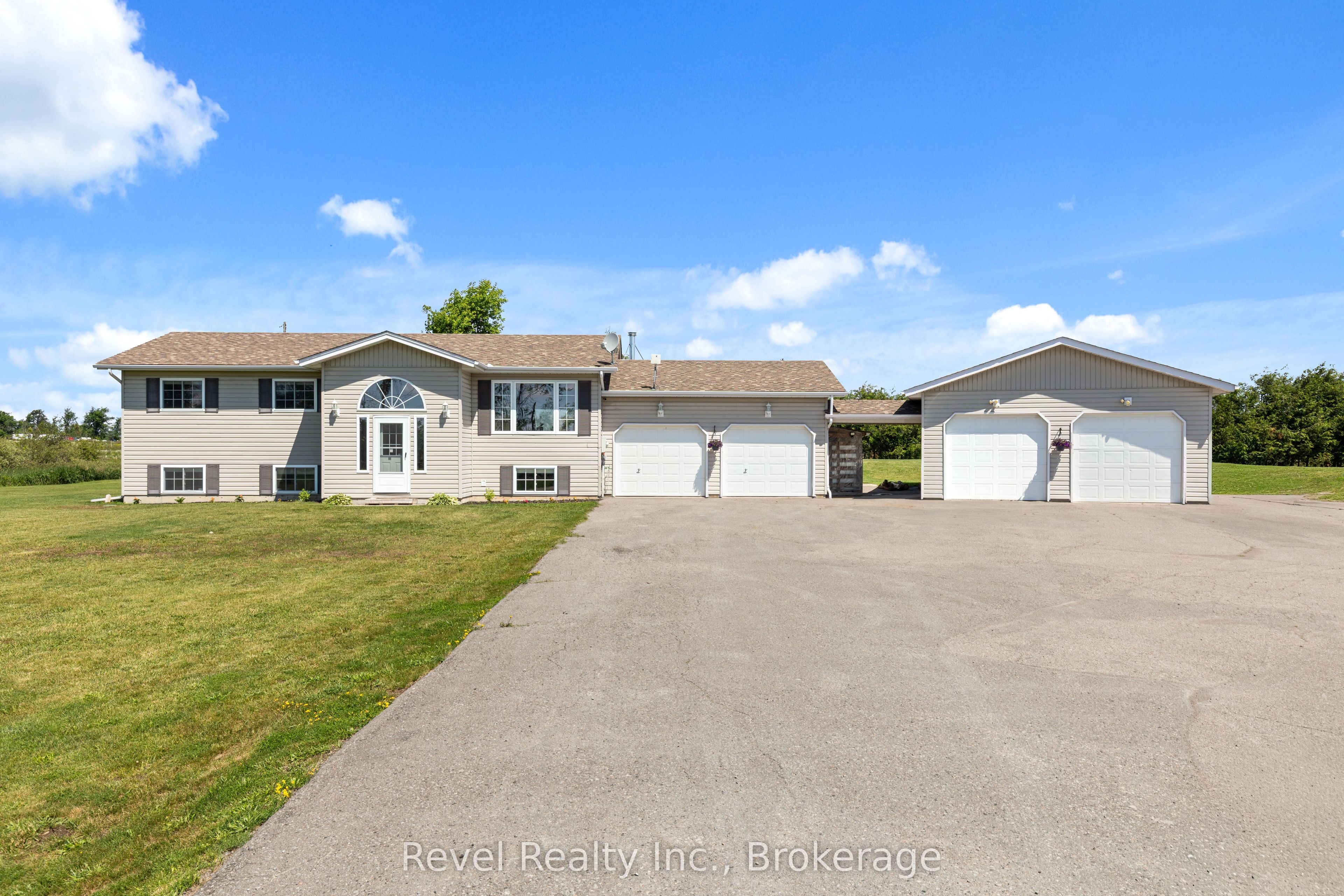 477 Four Points Road, Kawartha Lakes, ON K0M 1L0 photo 2