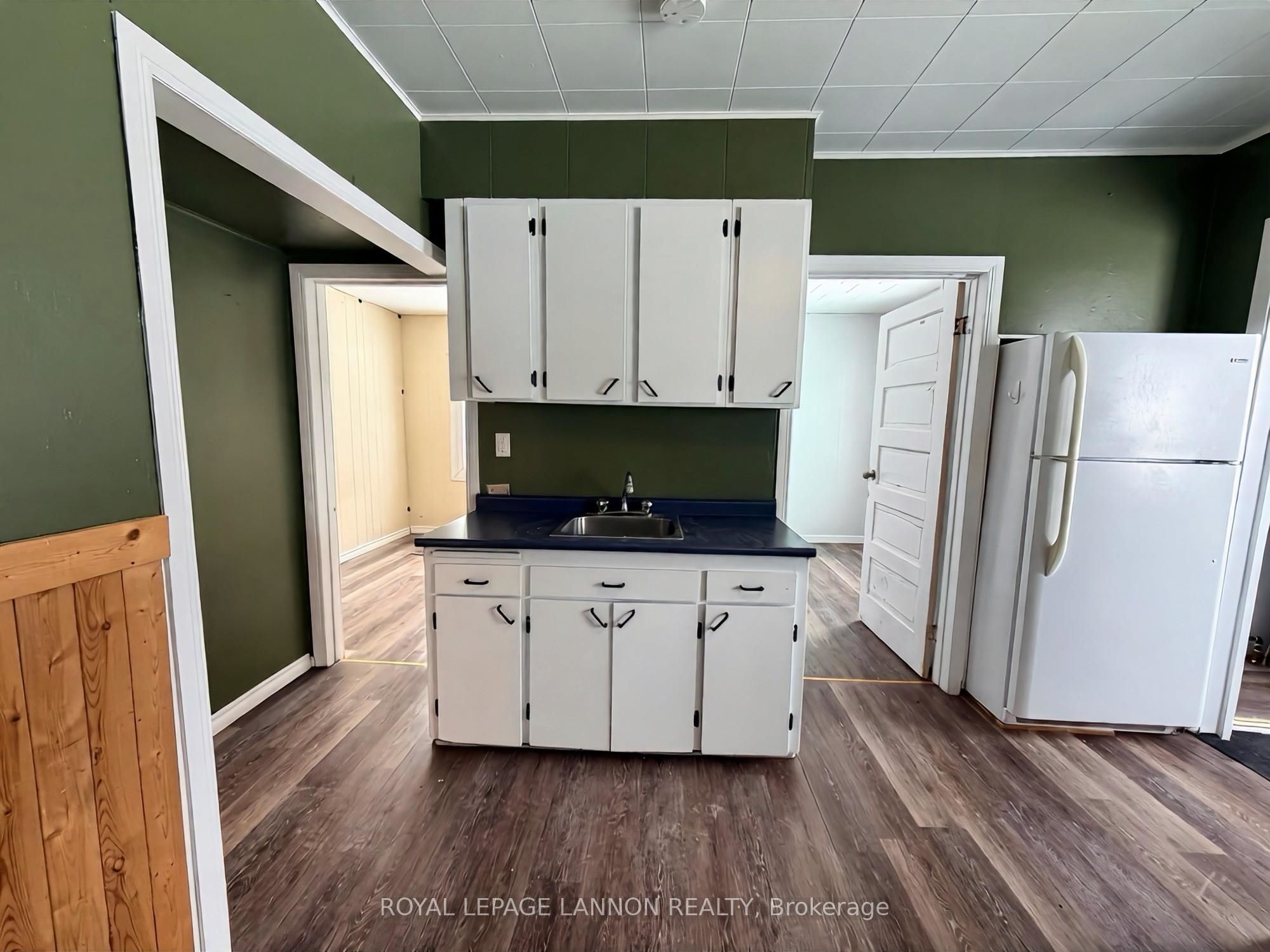 107 Beamish Avenue E, Greenstone, ON P0T 1M0 photo 5