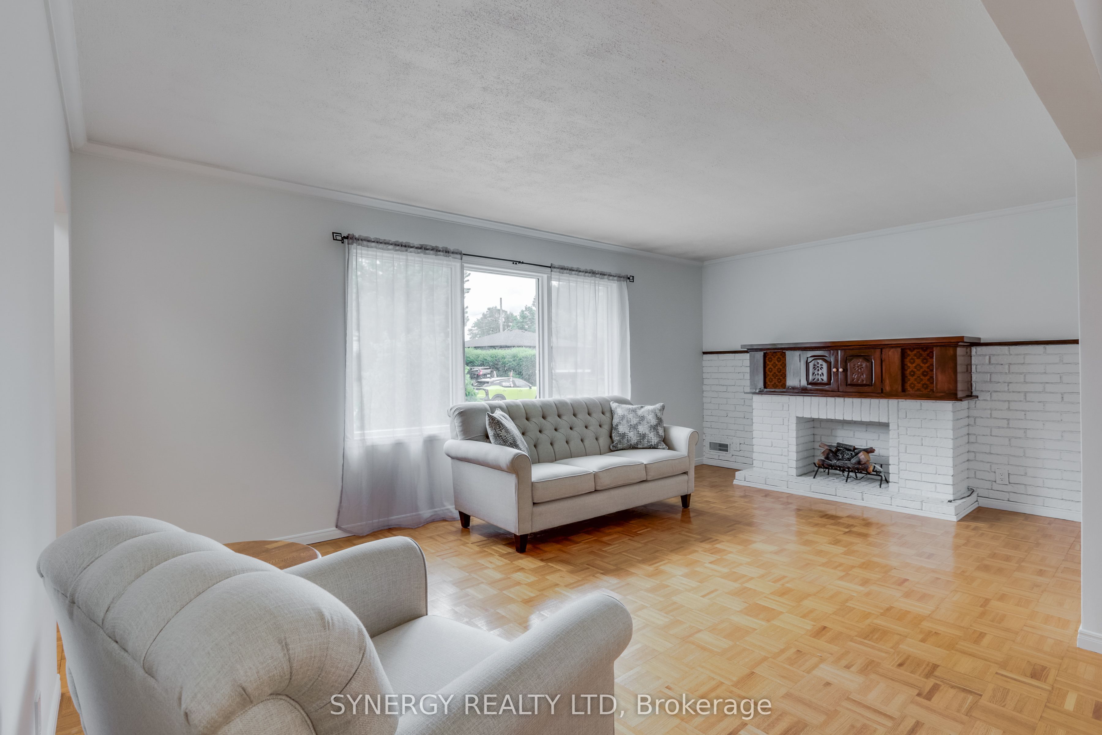 266 Adelaide Street, Strathroy-Caradoc, ON N7G 2V8 photo 5