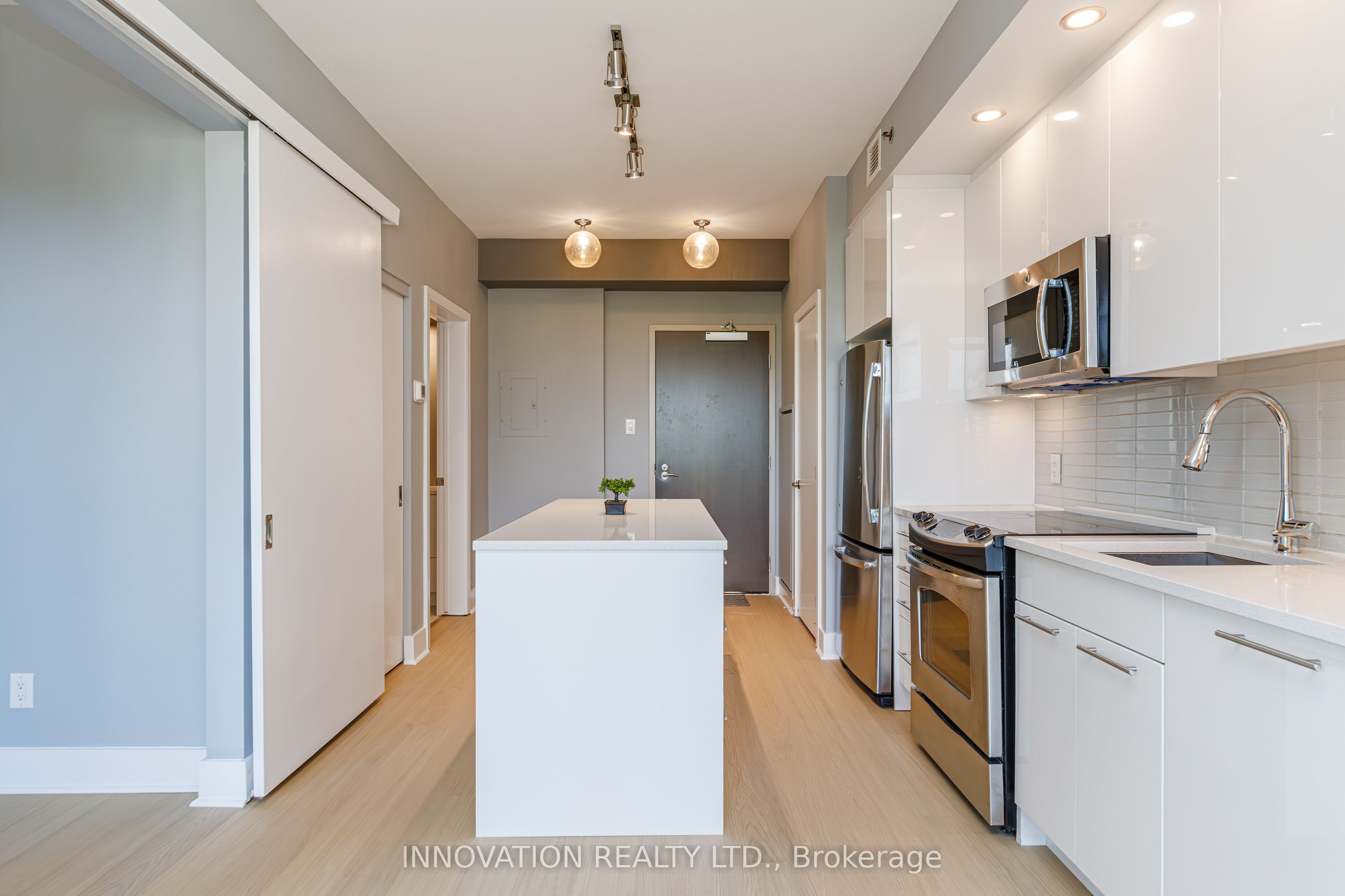 88 RICHMOND Road 209, Westboro - Hampton Park, ON K1Z 0B1 photo 4