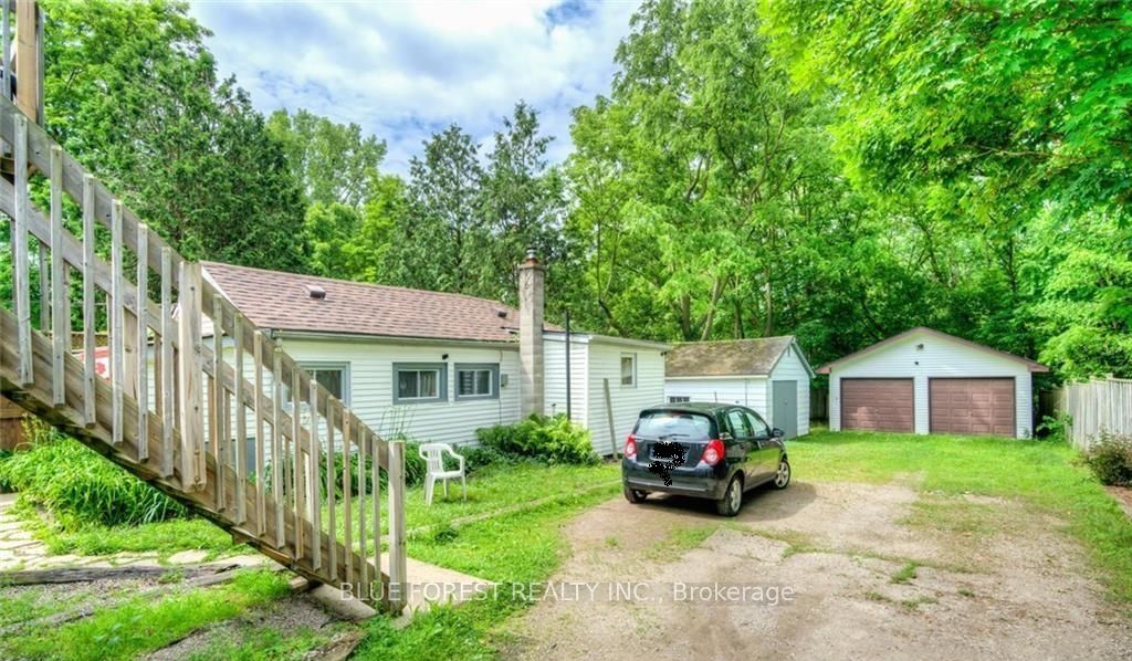 149 Forest Hill Avenue, London South, ON N6J 2Z3 photo 2