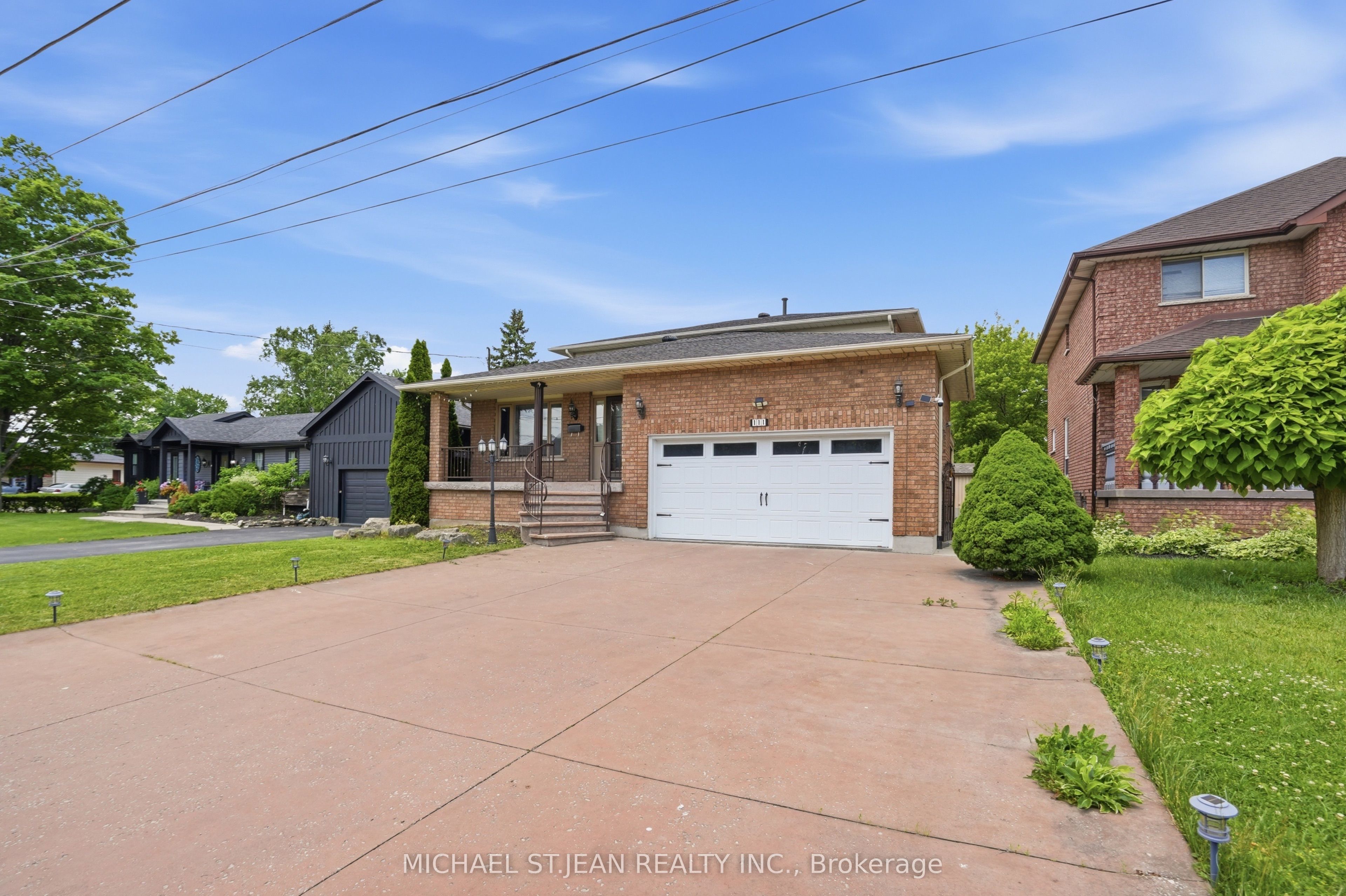 111 Aubrey Avenue, Hamilton, ON L8J 2T2 photo 4