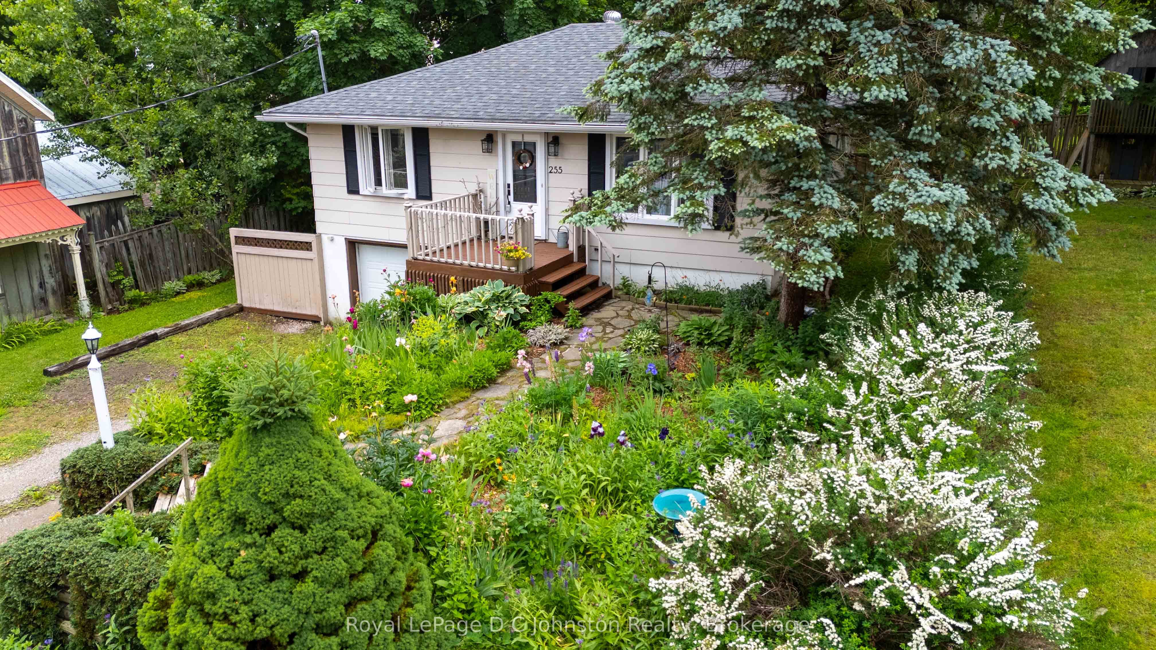 255 Rowe Street, Arran-Elderslie, ON N0G 2N0 photo 2