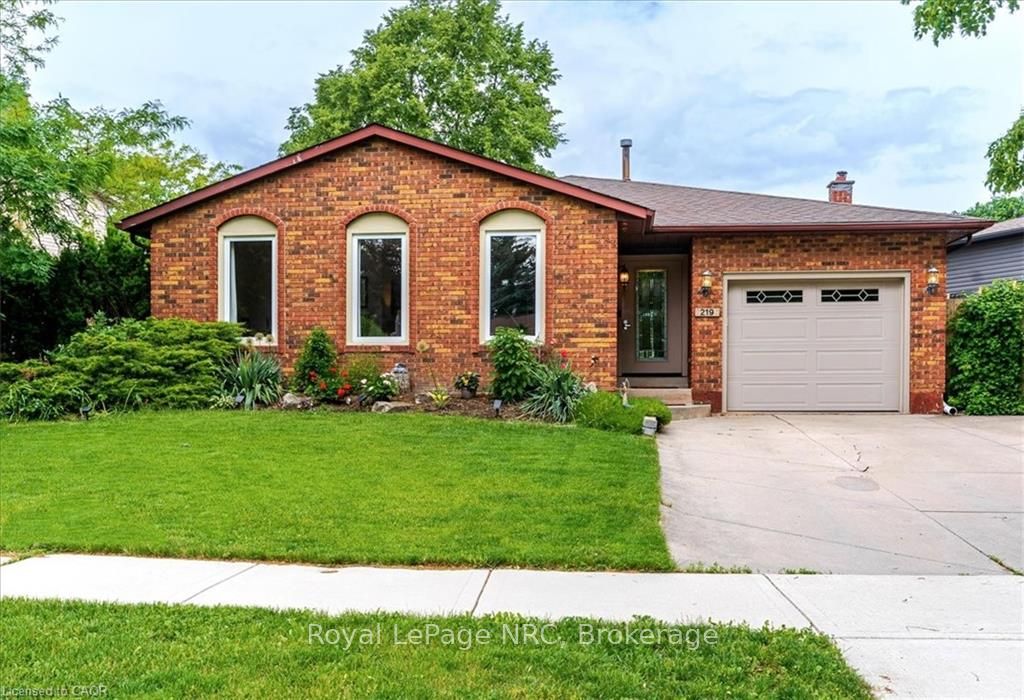 219 Athenia Drive, Hamilton, ON L8J 1T6