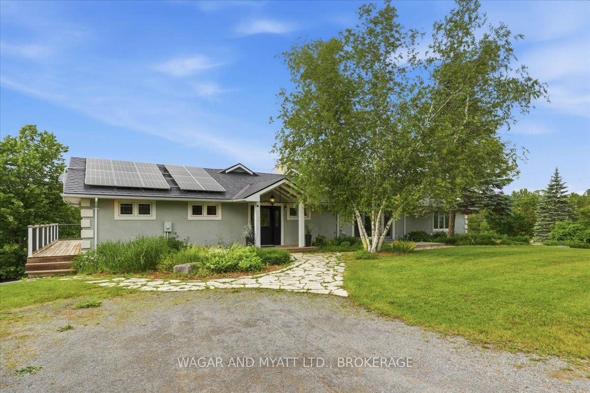 898 County 12 Road, Greater Napanee, ON K0K 2W0 photo 5