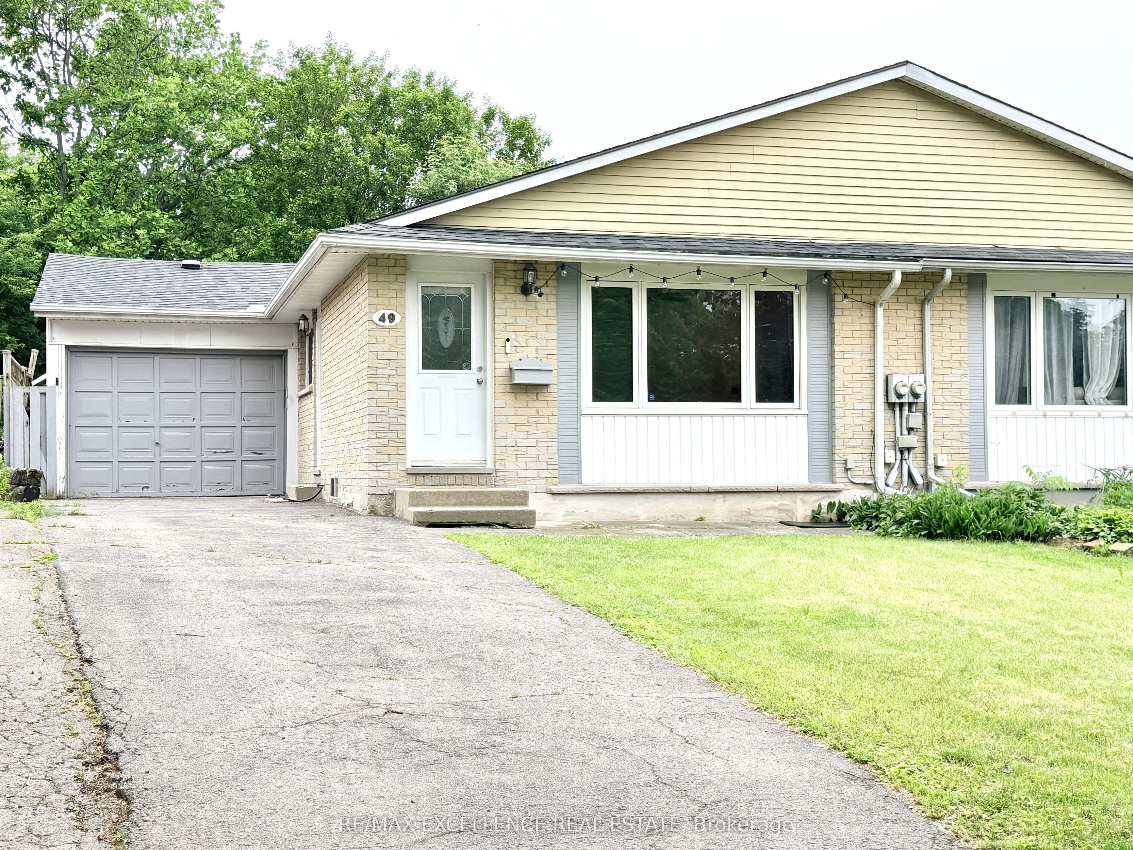 49 Woodlawn Avenue, Brantford, ON N3V 1A6 photo 2