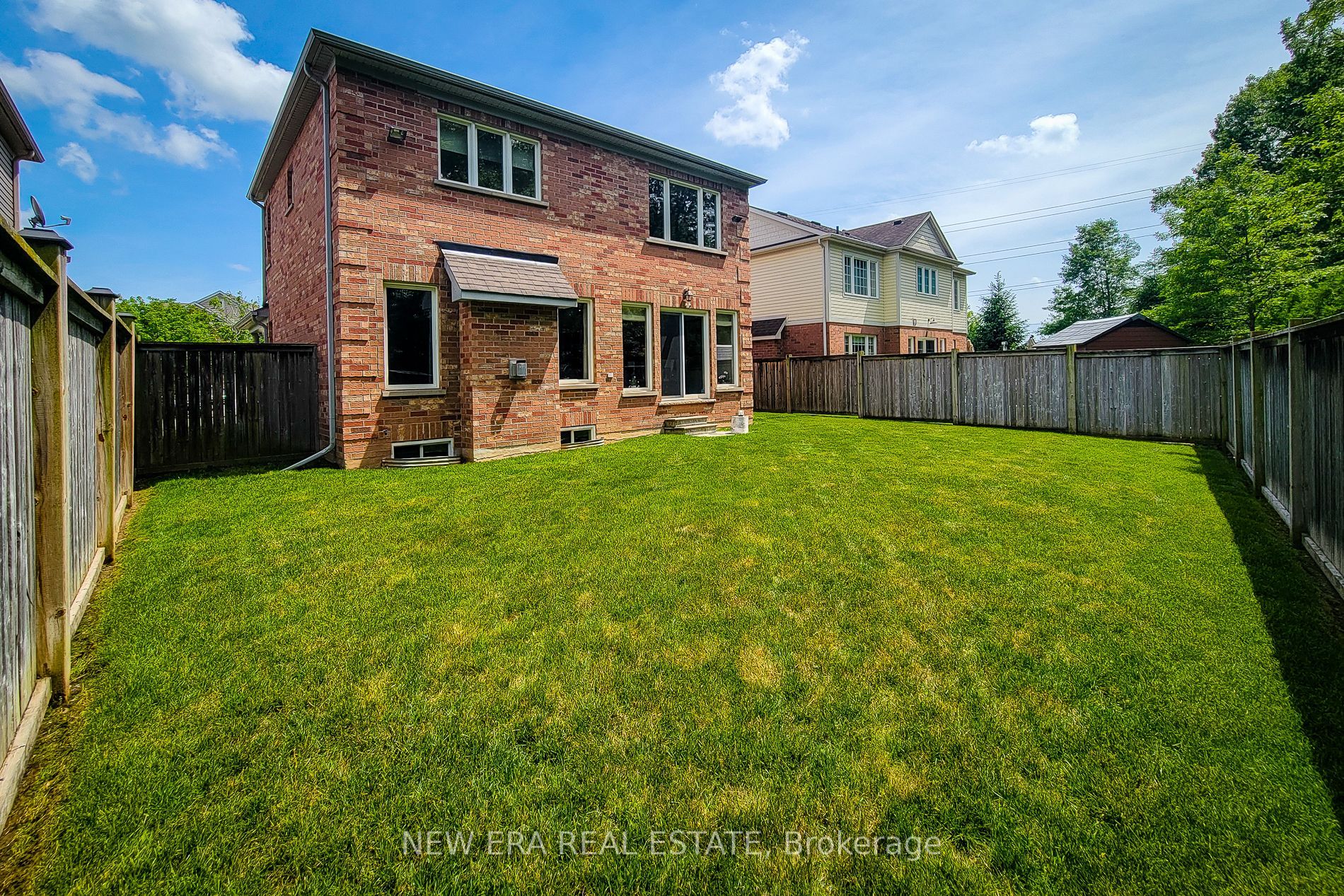 6687 St Michael Avenue, Niagara Falls, ON L2H 0C6 photo 4