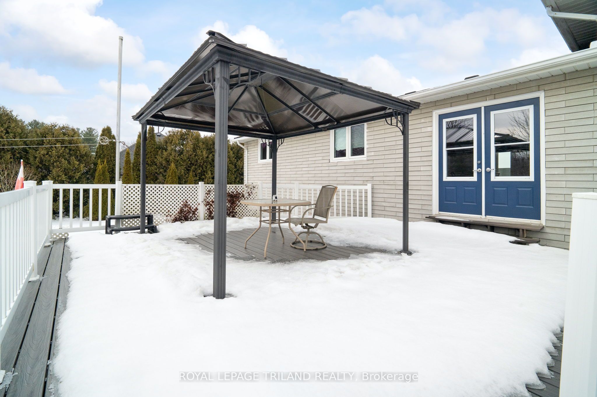 83 Bonaventure Drive, London East, ON N5V 4A7