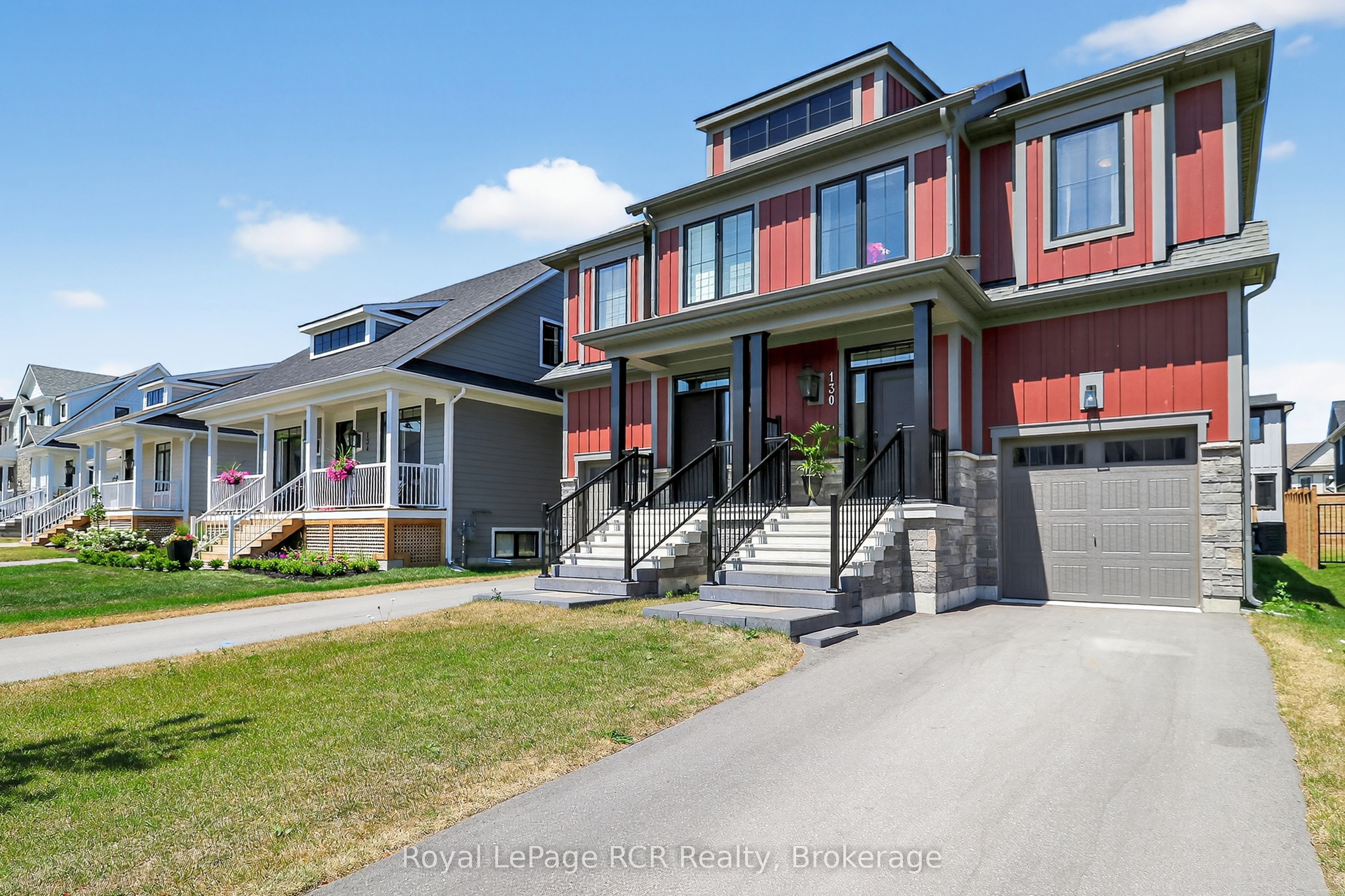 130 Courtland Street, Blue Mountains, ON L9Y 5L8