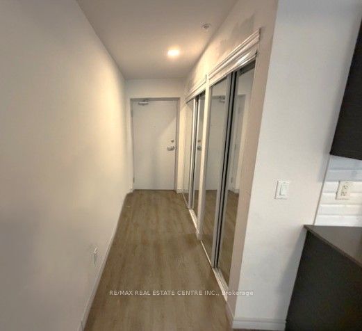 269 Sunview Street B02, Waterloo, ON N2L 3V8 photo 2