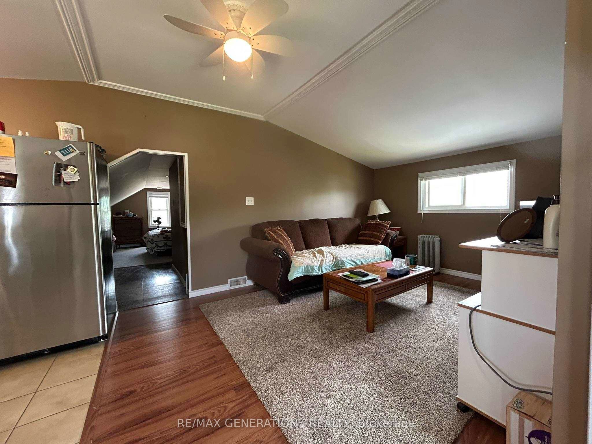 208 MACKENZIE Avenue, Atikokan, ON P0T 1C0 photo 4