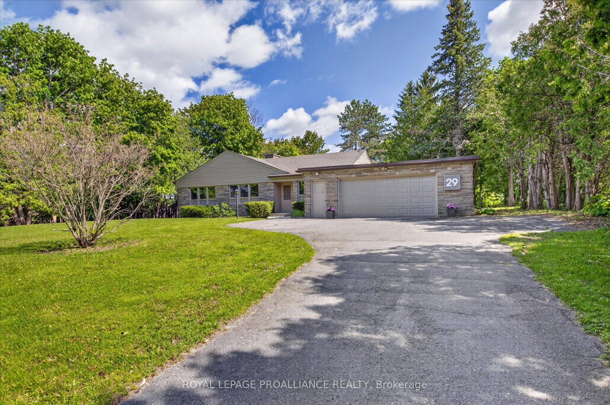 29 Merino Road, Peterborough, ON K9J 6M8 photo 3