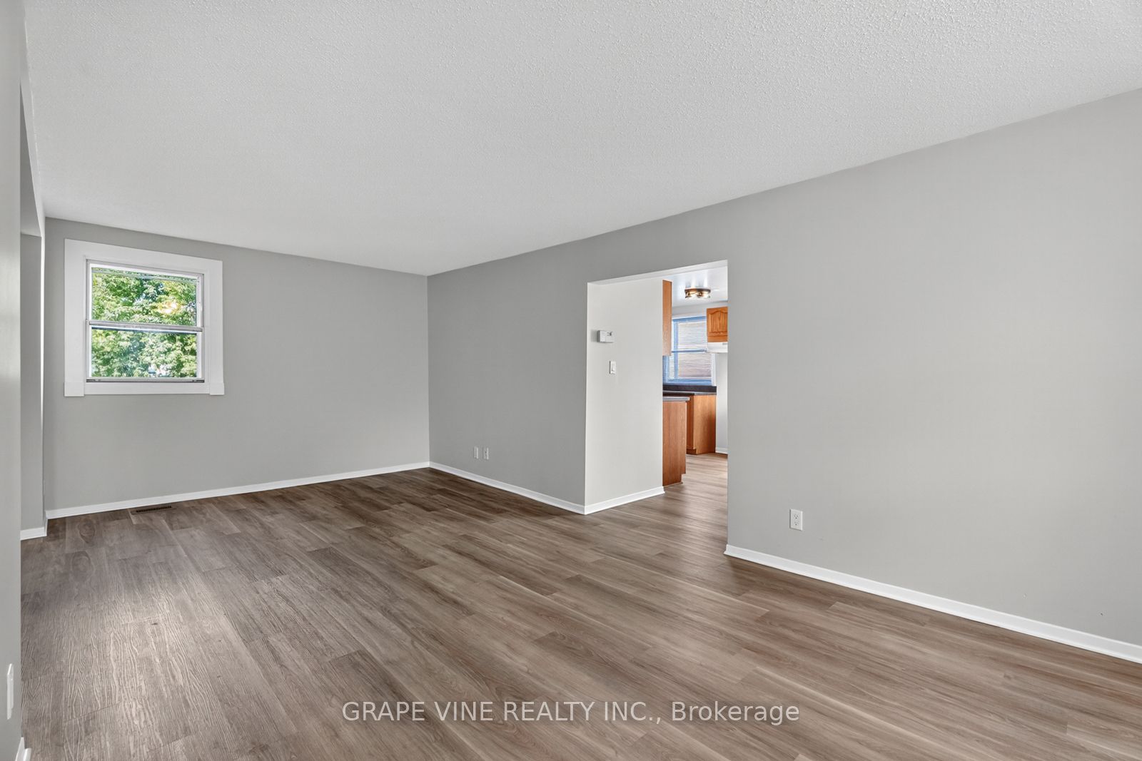 814 Laurier Street, Clarence-Rockland, ON K4K 1E6 photo 5