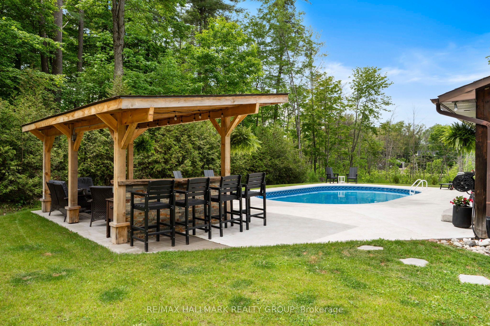 408 Yole Crescent, Elizabethtown-Kitley, ON K6V 5T3 photo 3