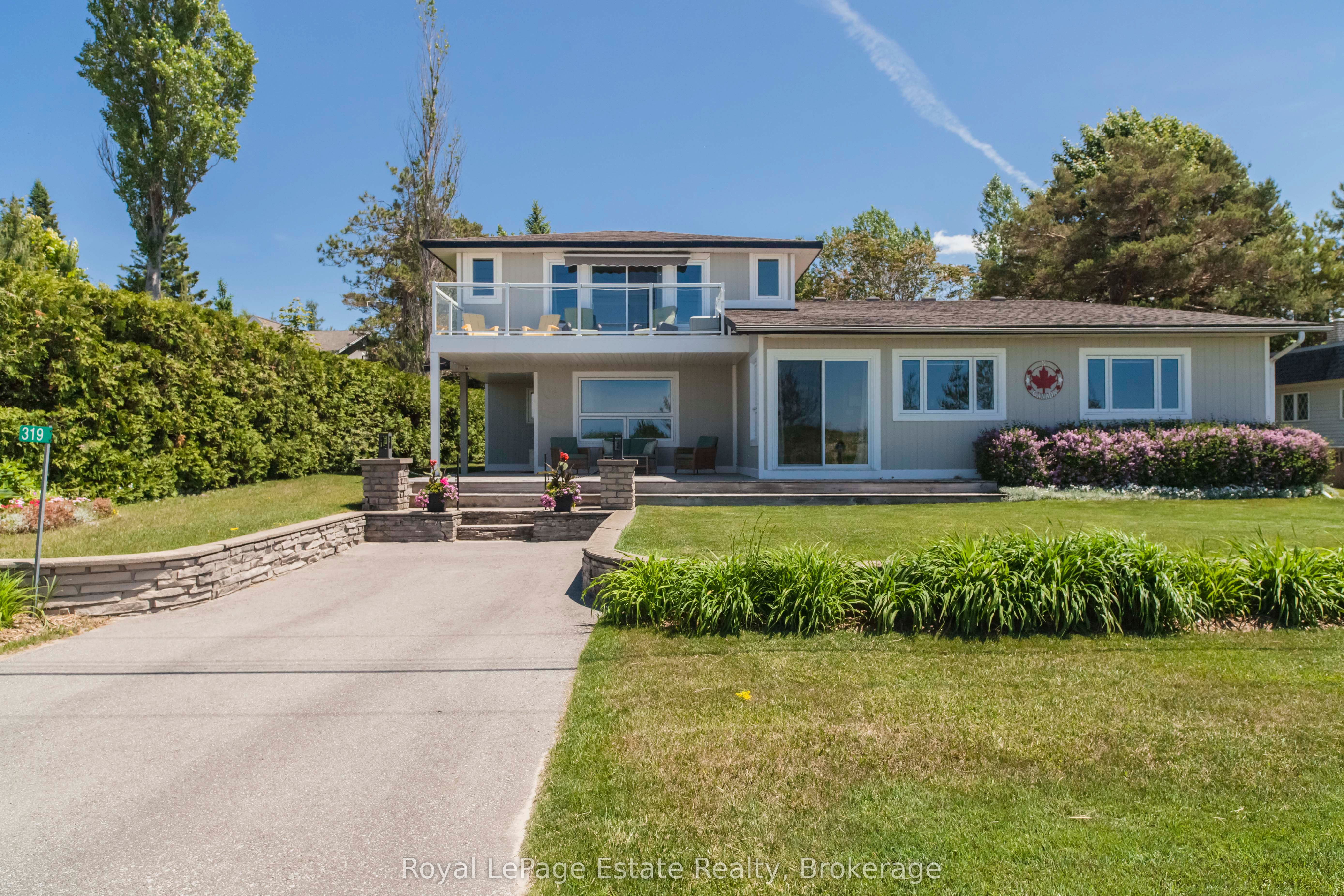 319 Lakeshore Boulevard N, South Bruce Peninsula, ON N0H 2G0