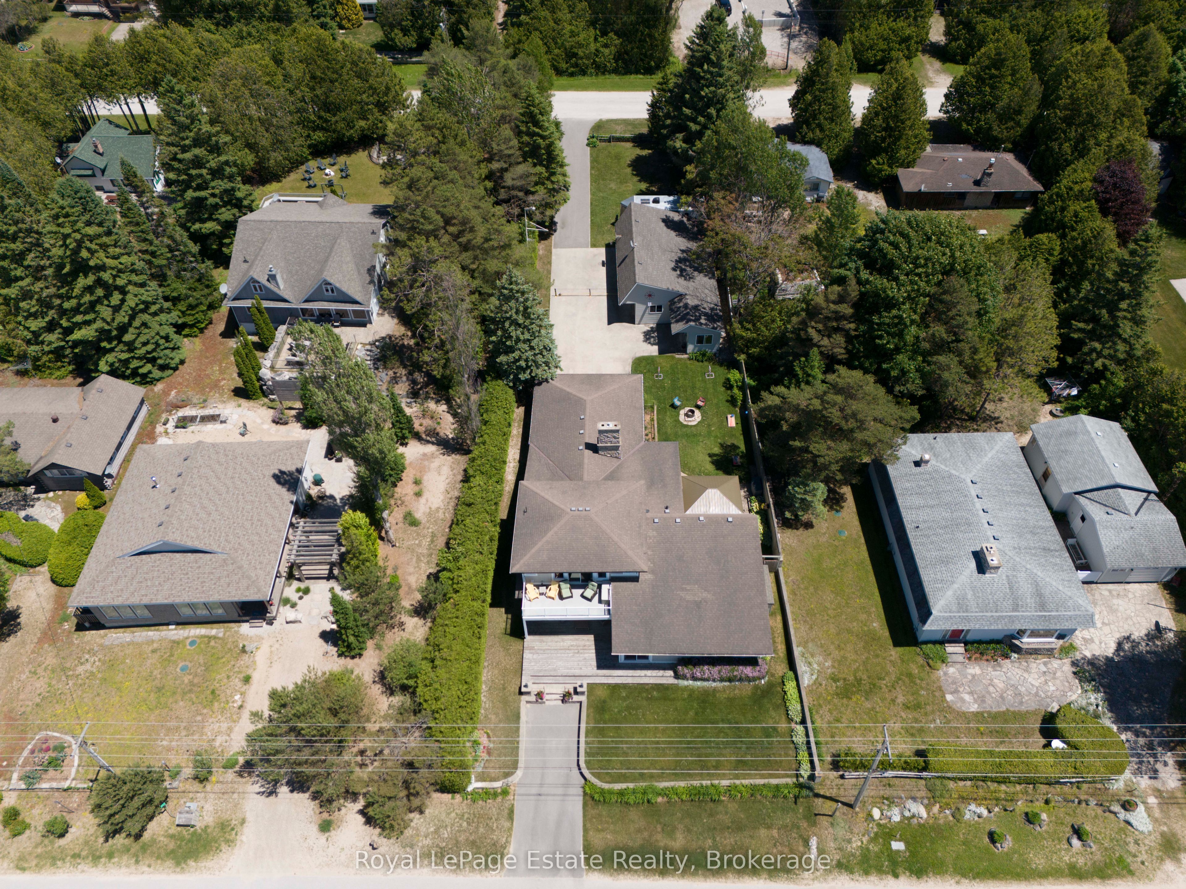 319 Lakeshore Boulevard N, South Bruce Peninsula, ON N0H 2G0 photo 3