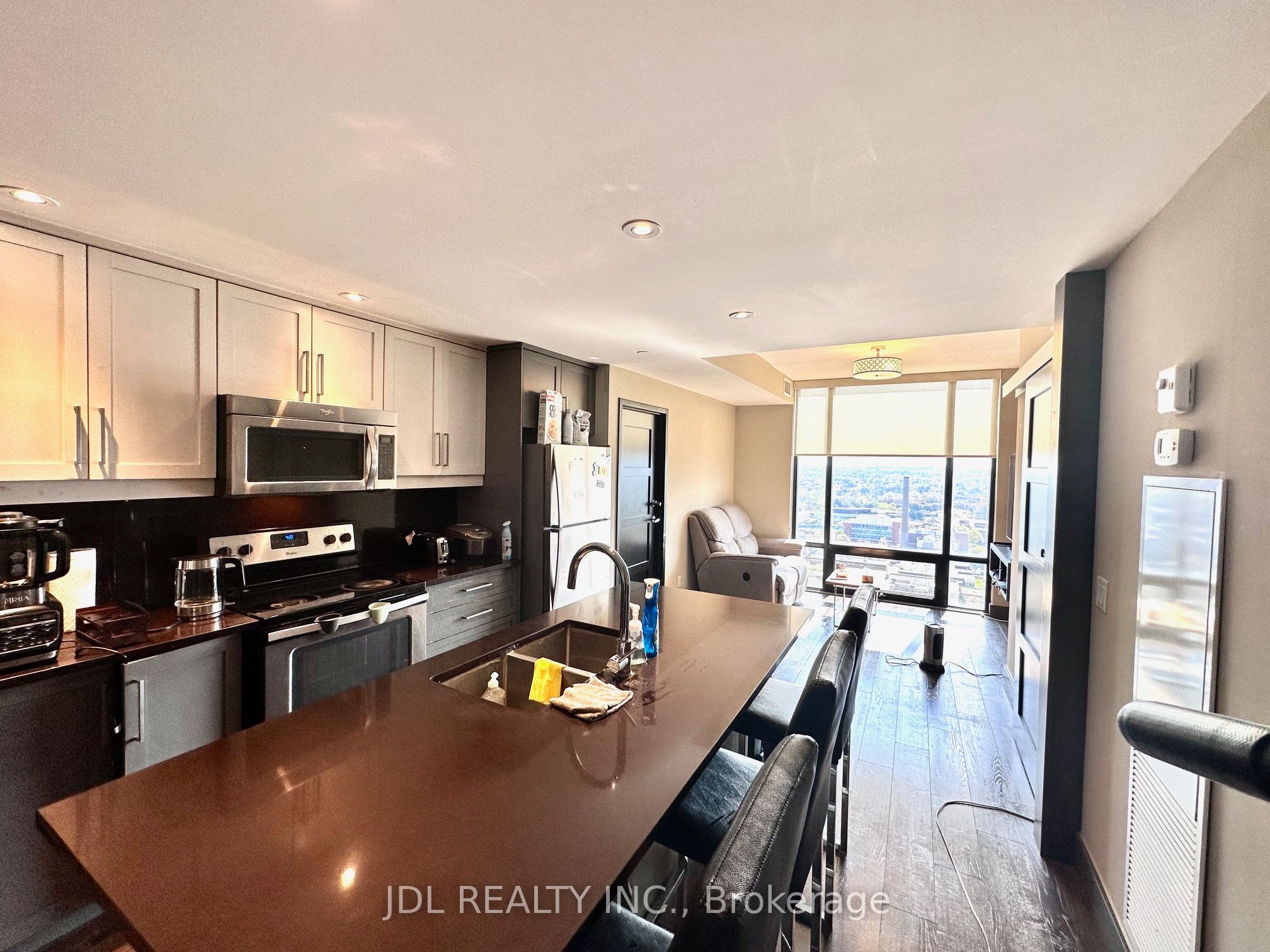 330 Phillip Street S2501, Waterloo, ON N2L 3W9 photo 3