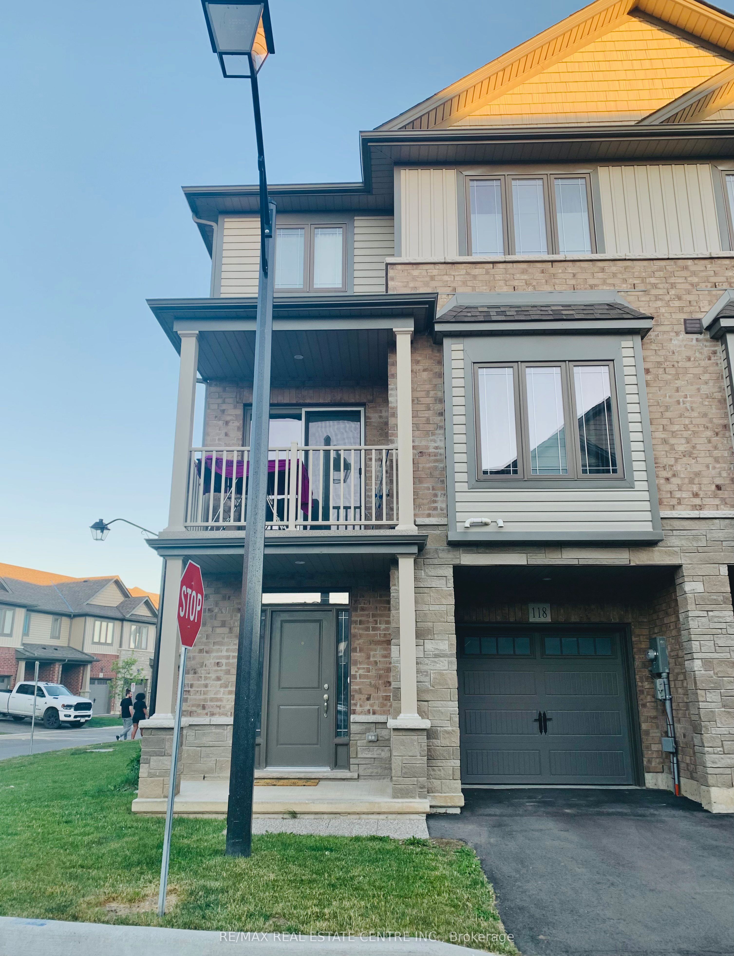 77 Diana Avenue 118, Brantford, ON N3T 0R6 photo 2