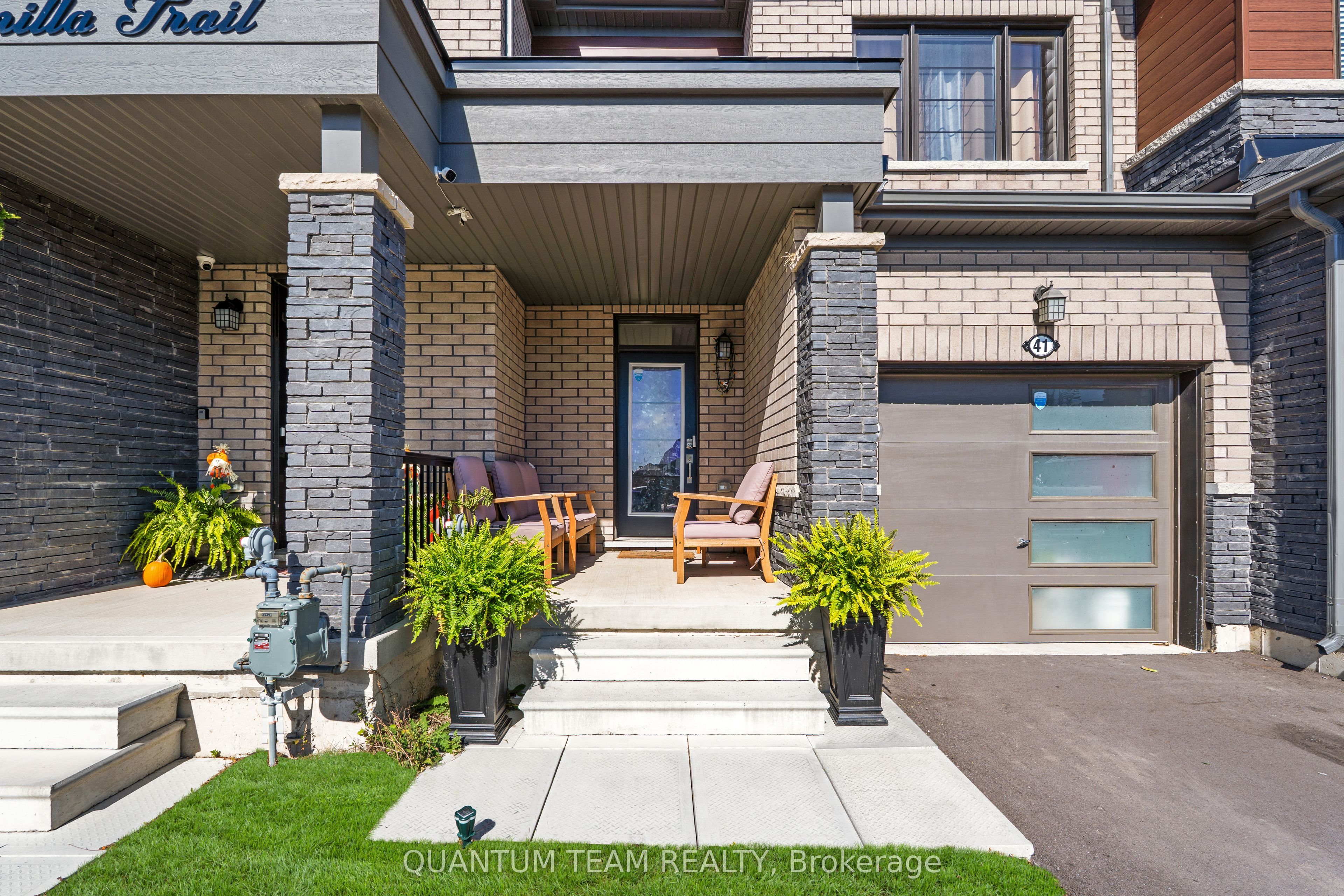 41 Vanilla Trail, Thorold, ON L2V 0K6