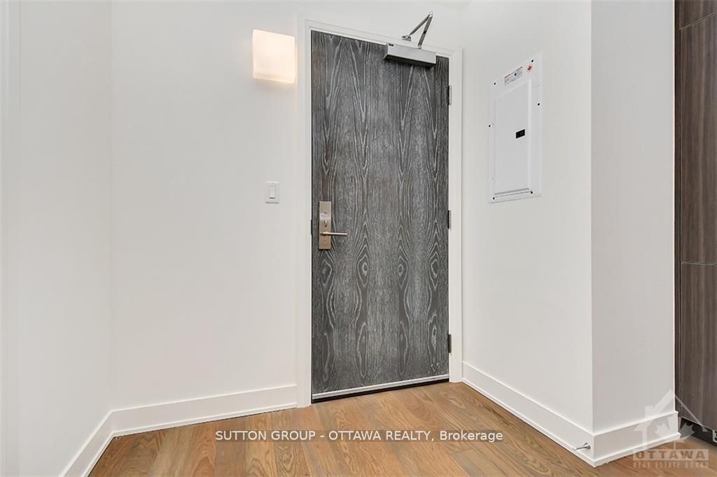 428 Sparks Street 306, Ottawa Centre, ON K1R 0B3 photo 4