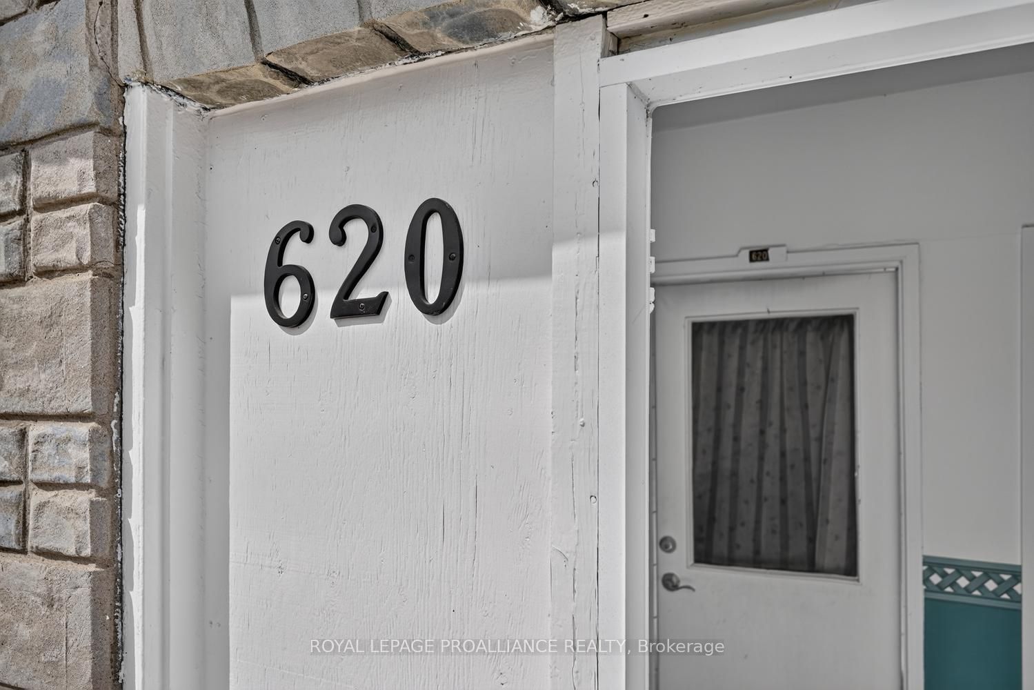 620-622 Marlborough Street N, Cornwall, ON K6H 4B1 photo 3