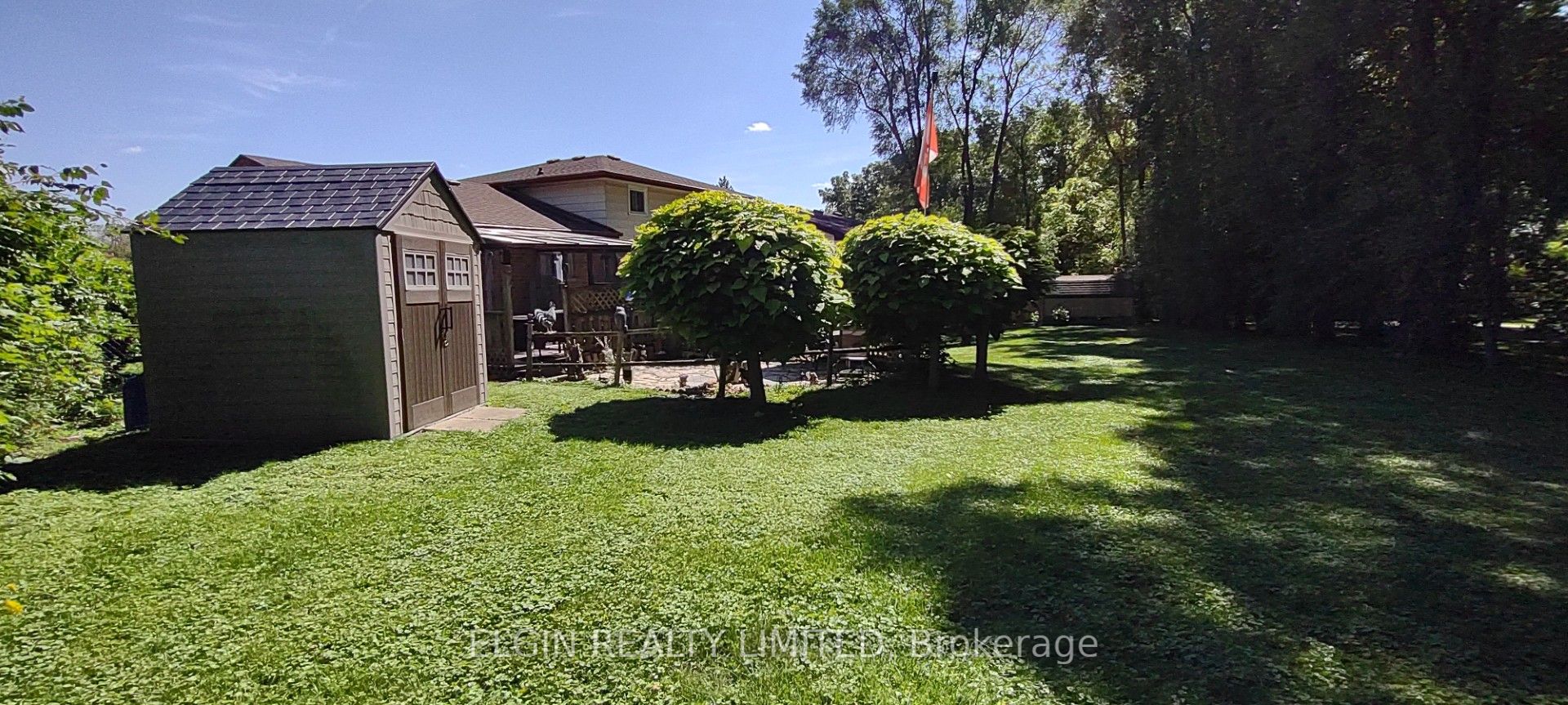 219 Brentwood Crescent, Central Elgin, ON N0L 1B0 photo 3