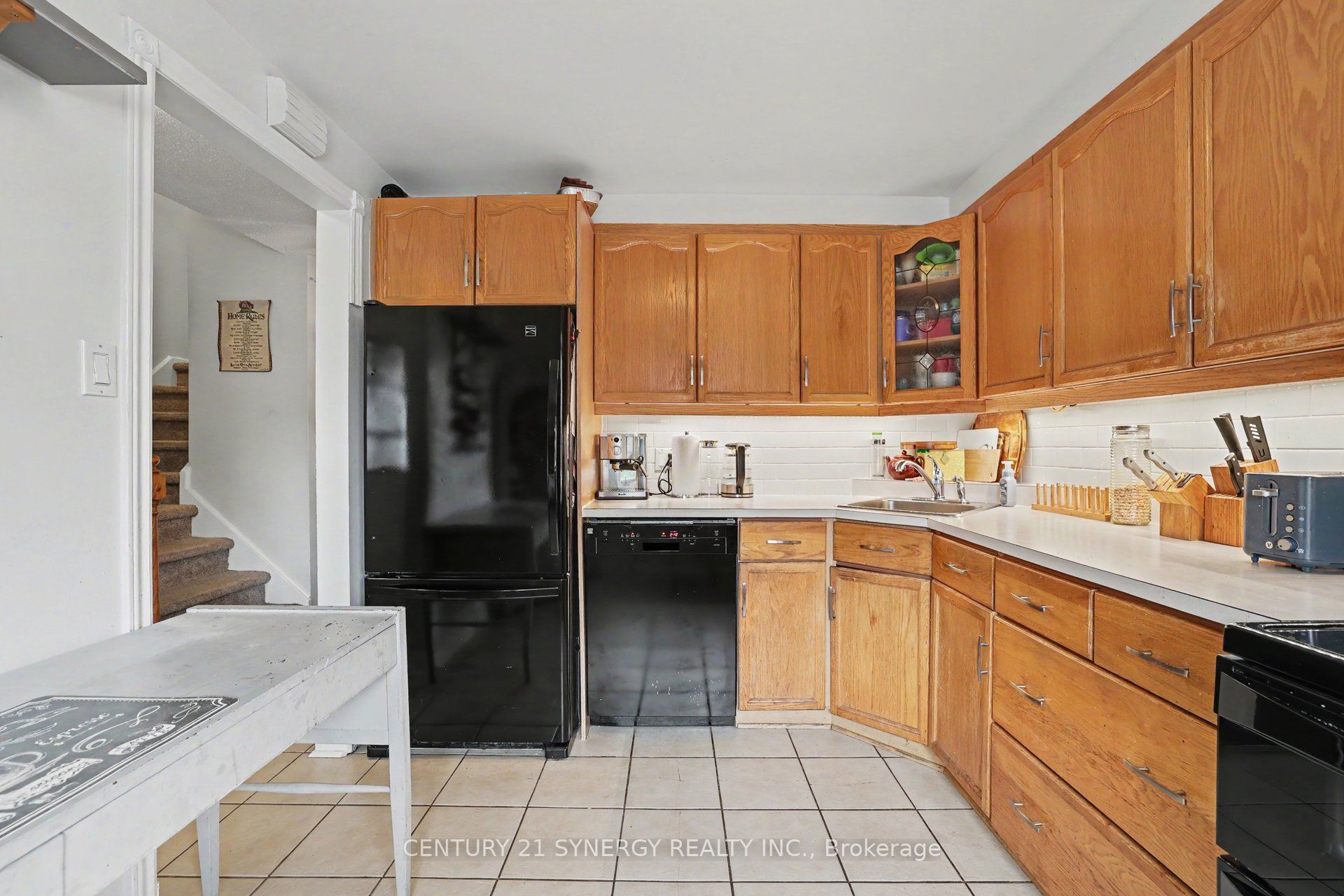 909D Elmsmere Road, Beacon Hill North - South and Area, ON K1J 8G4 photo 5
