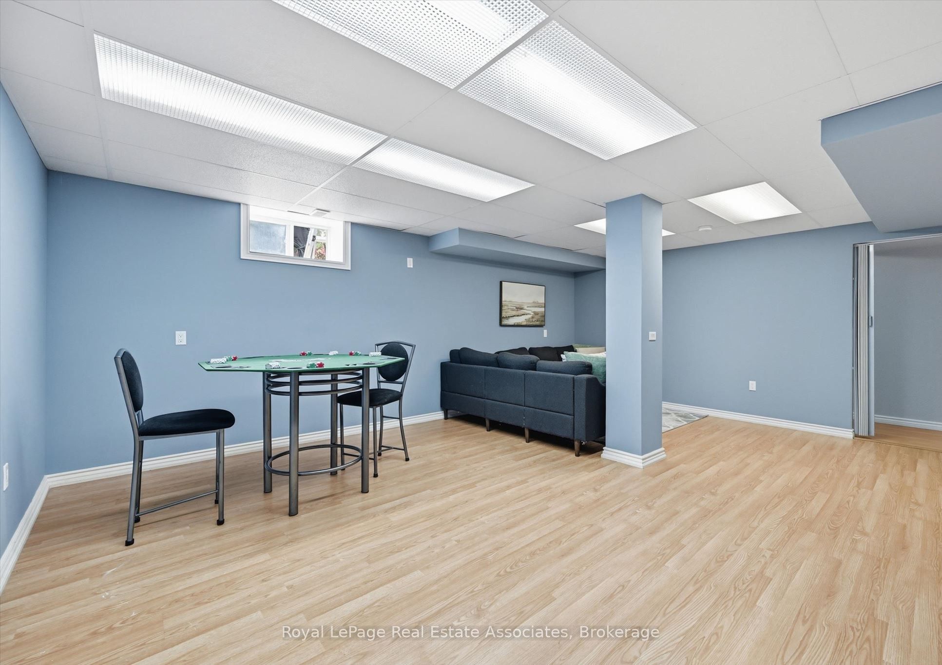 180 Glenariff Drive, Hamilton, ON L8B 1A5