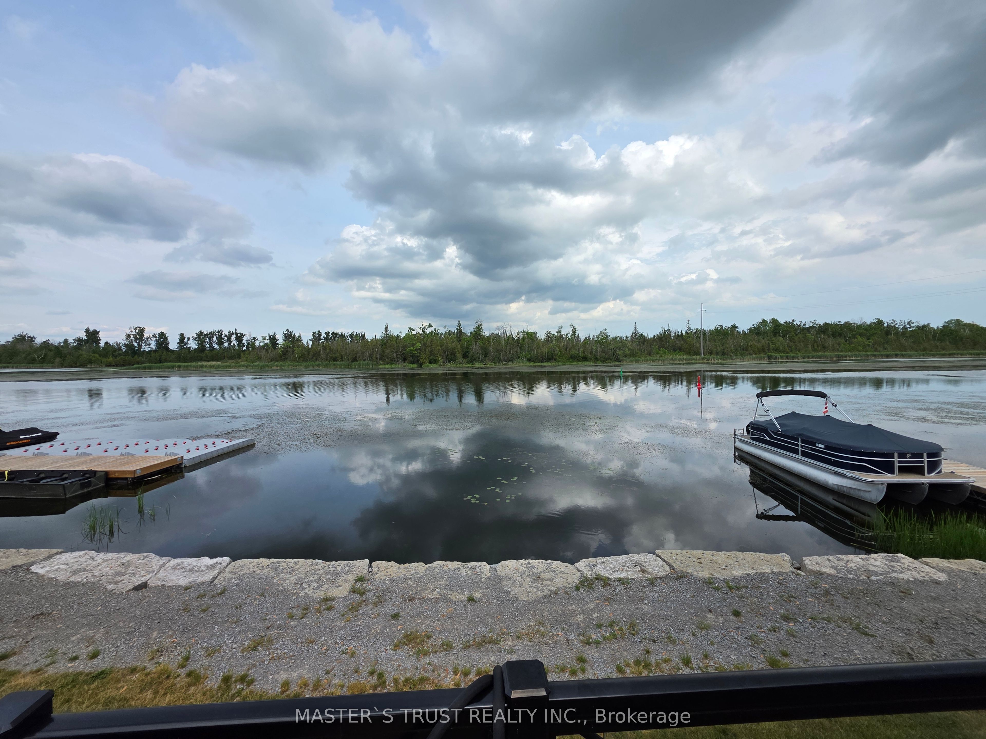 657 Thunder Bridge Road W5, Kawartha Lakes, ON K9V 4R1 photo 3