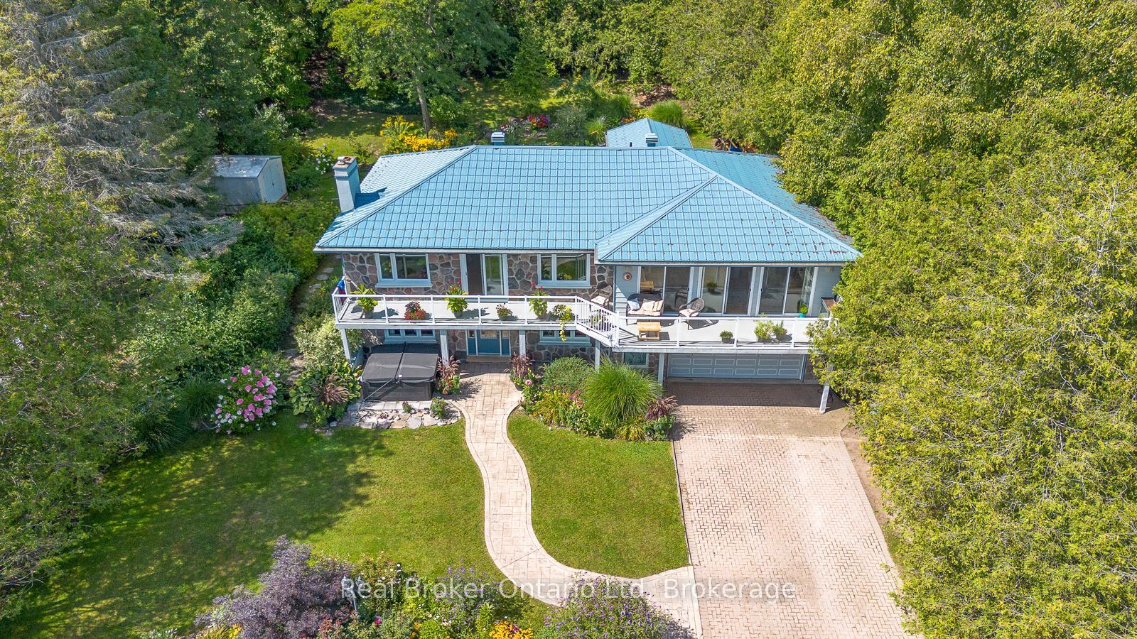 339496 Presquile Road, Georgian Bluffs, ON N0H 2T0 photo 3