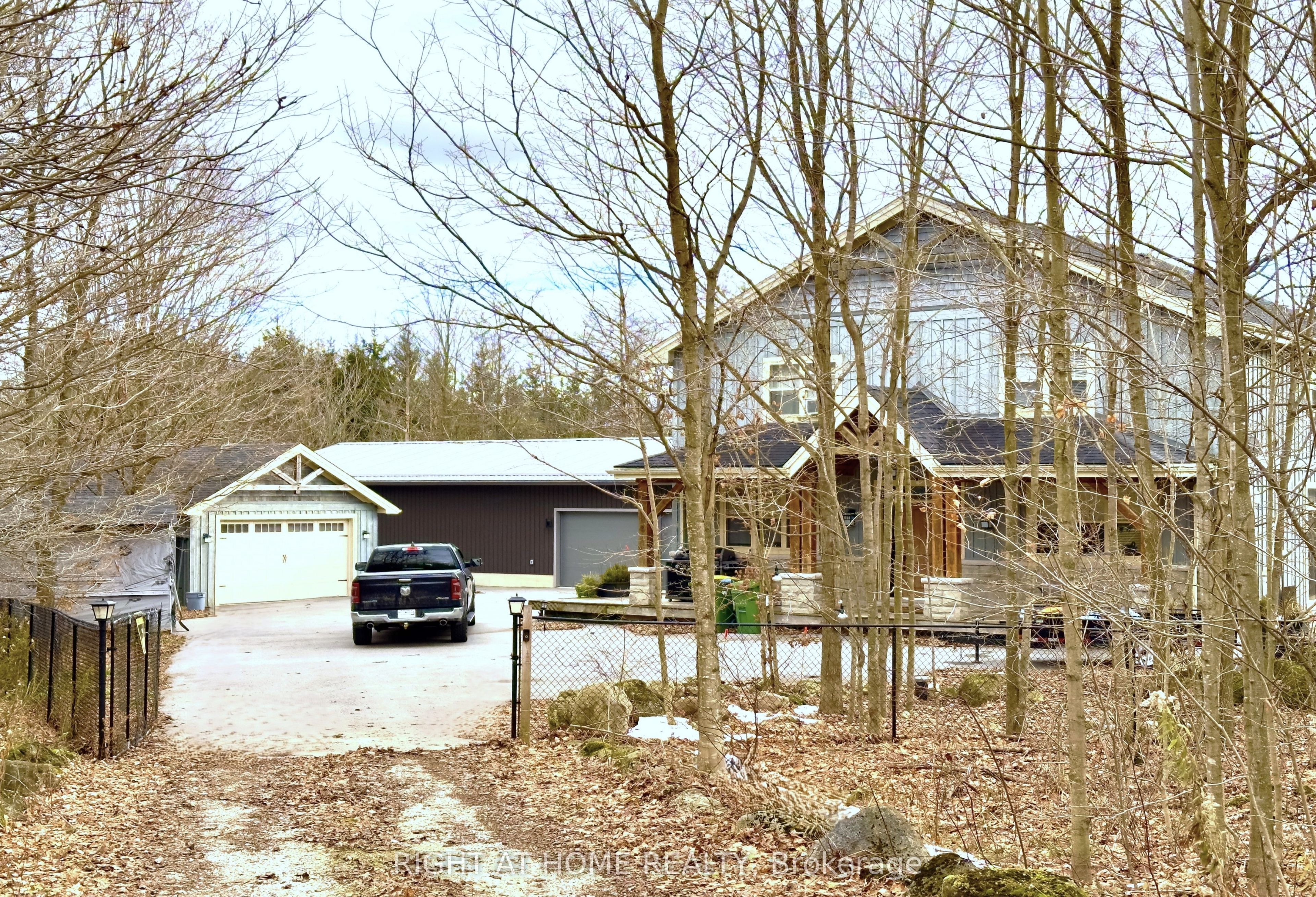 129 Blue Jay Crescent, Grey Highlands, ON N0C 1H0 photo 2